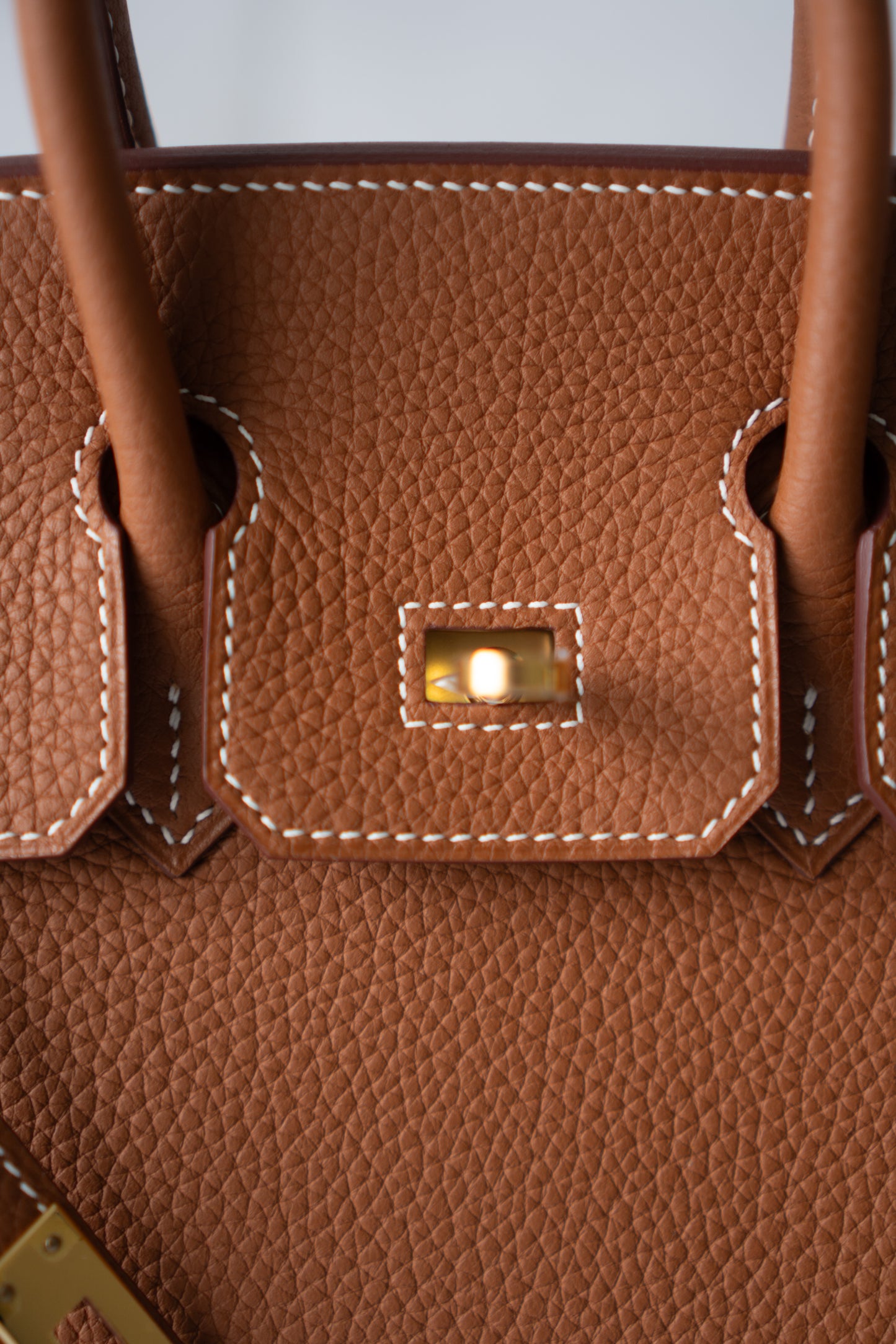 BK 25 – Gold Togo Leather with Gold Hardware