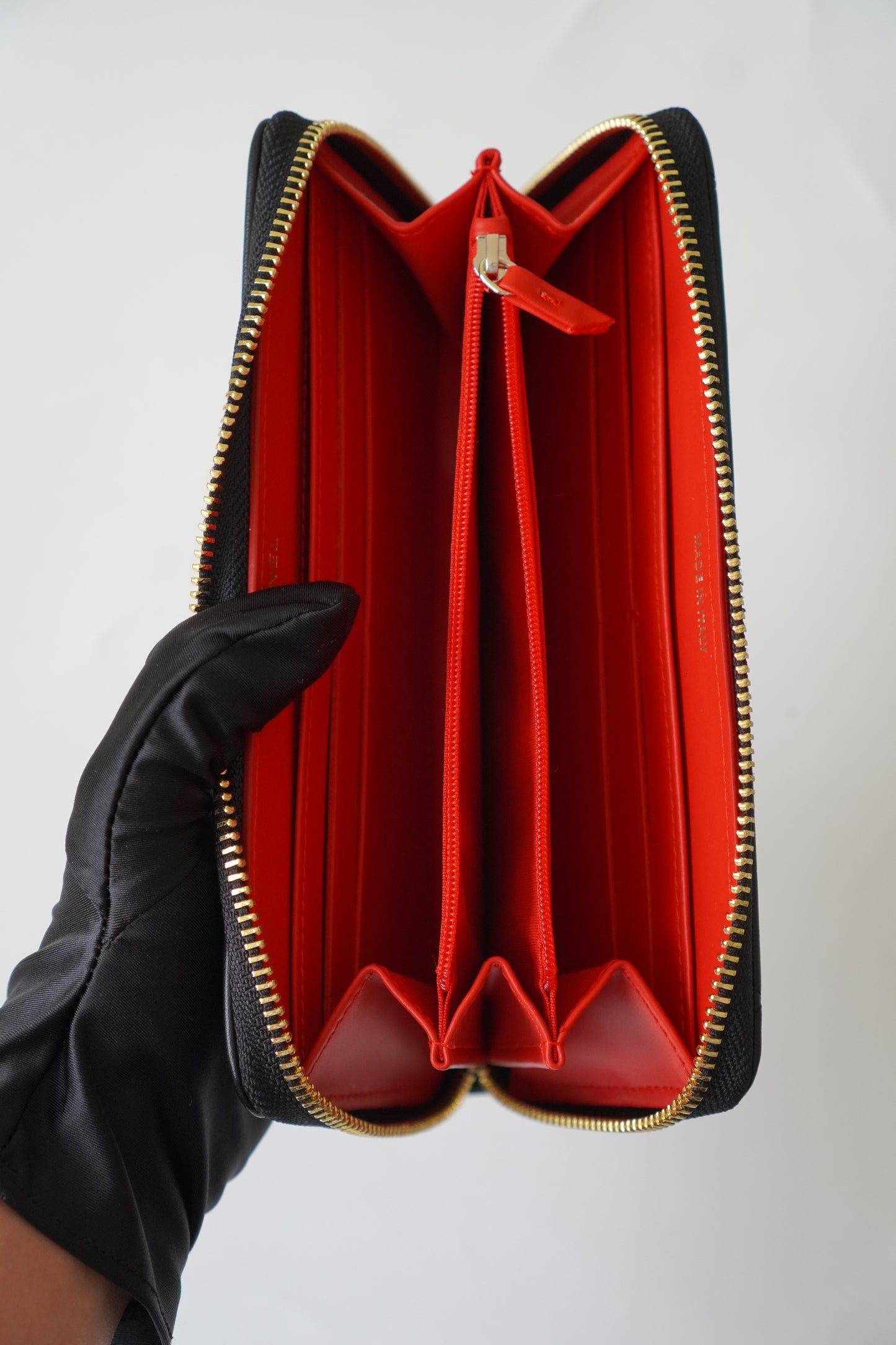 C19-style long wallet