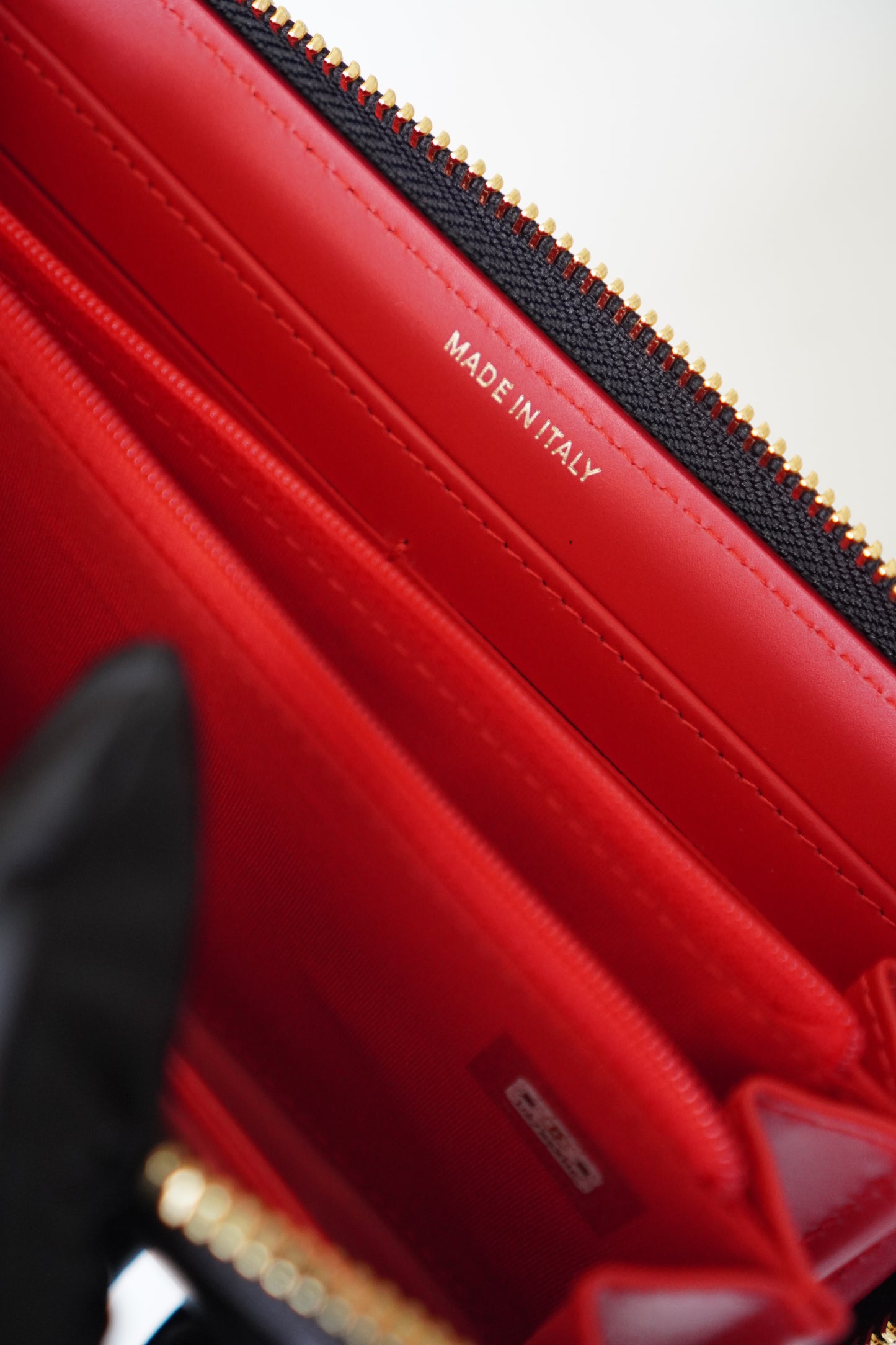 C19-style long wallet