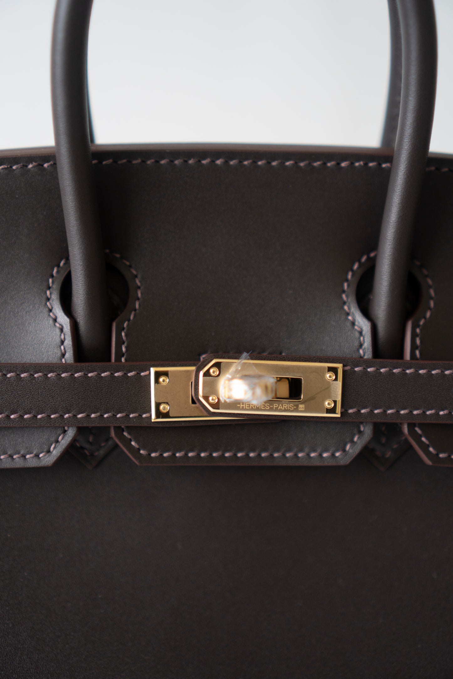 BK 25 in Ebene Saddle Leather with Permabrass Hardware