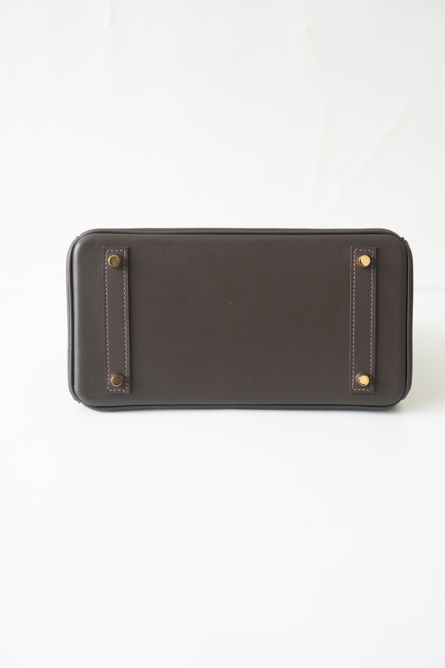 BK 25 in Ebene Saddle Leather with Permabrass Hardware