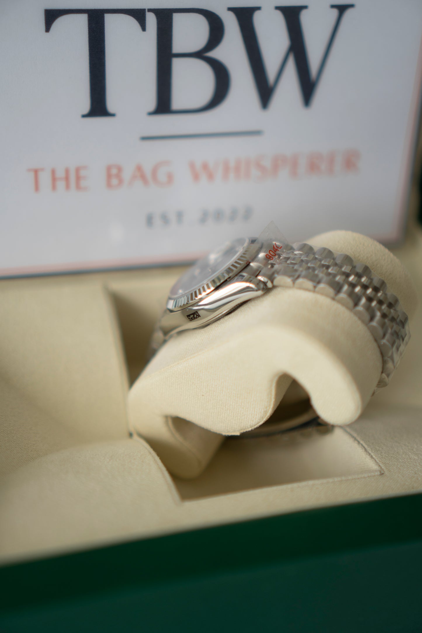 Date just 31 – Dark Grey Diamond Dial with Jubilee Bracelet