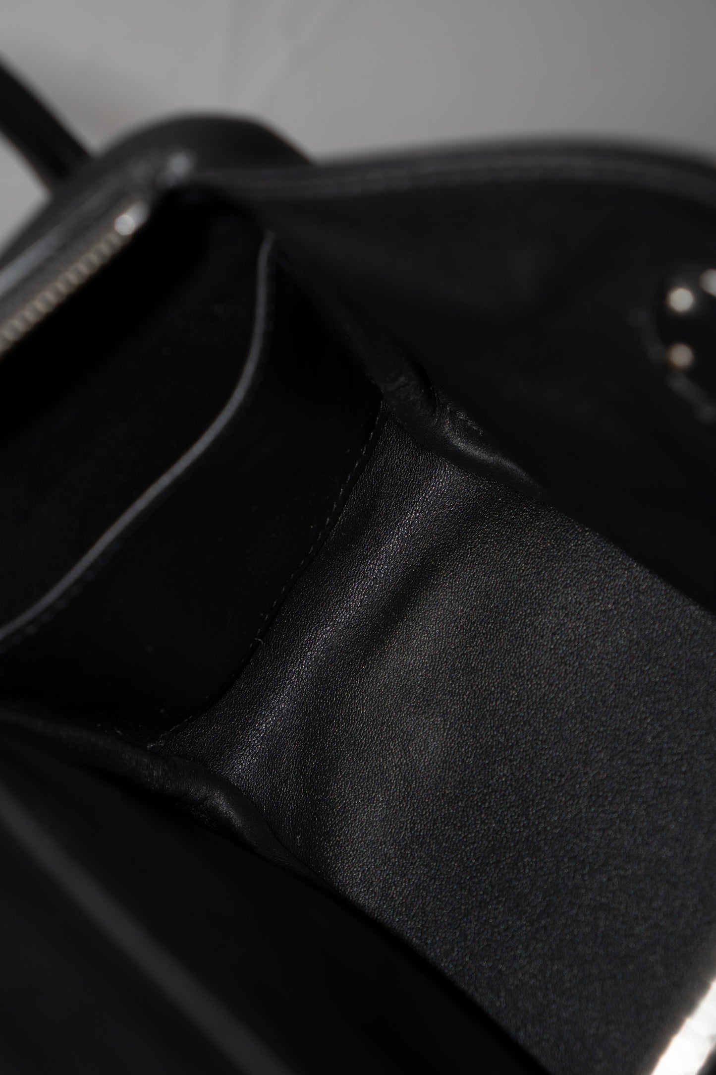 Mini Lind – Black Swift with Palladium Hardware