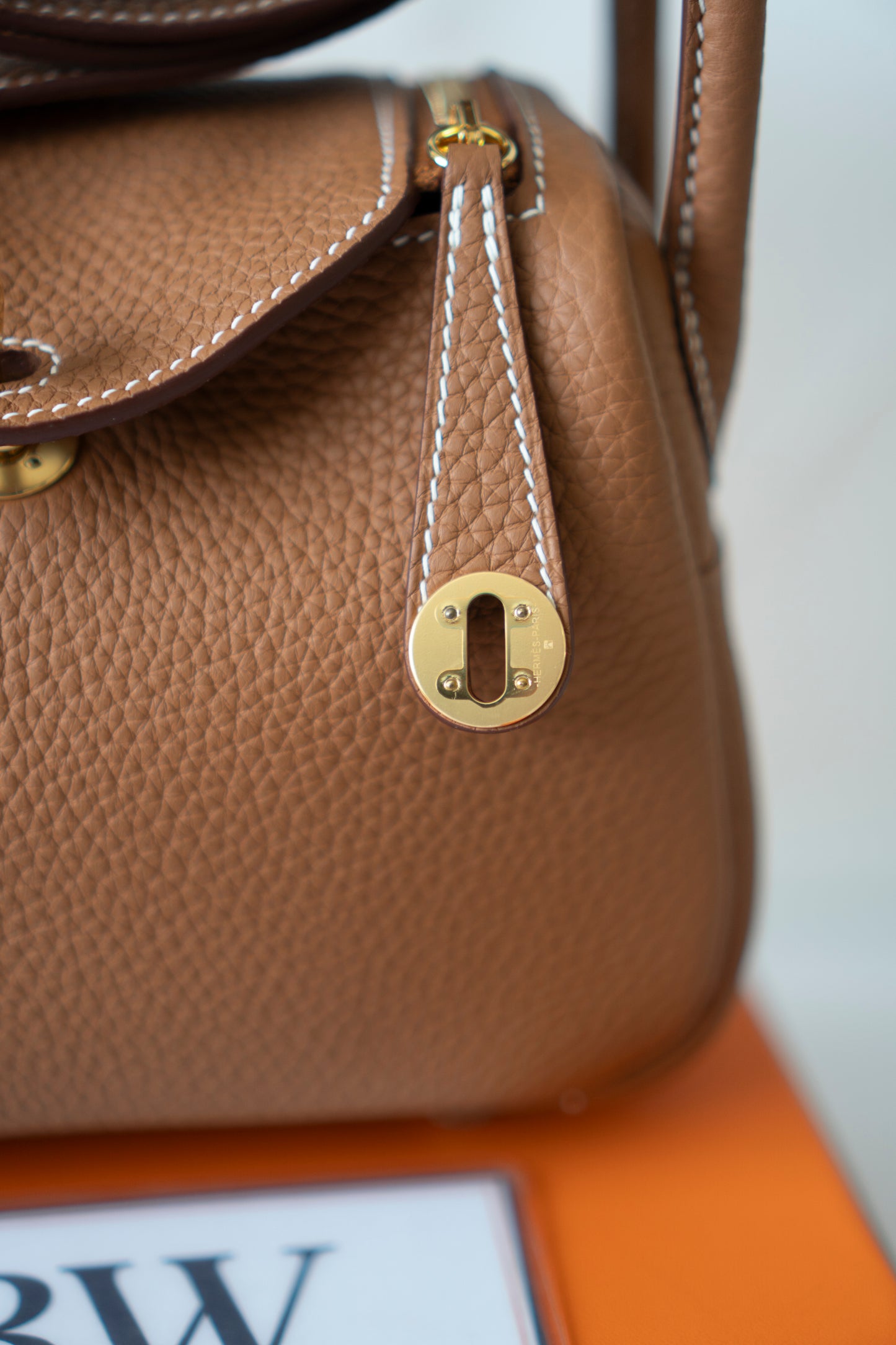 Mini Lind – Gold Clemence with Gold Hardware