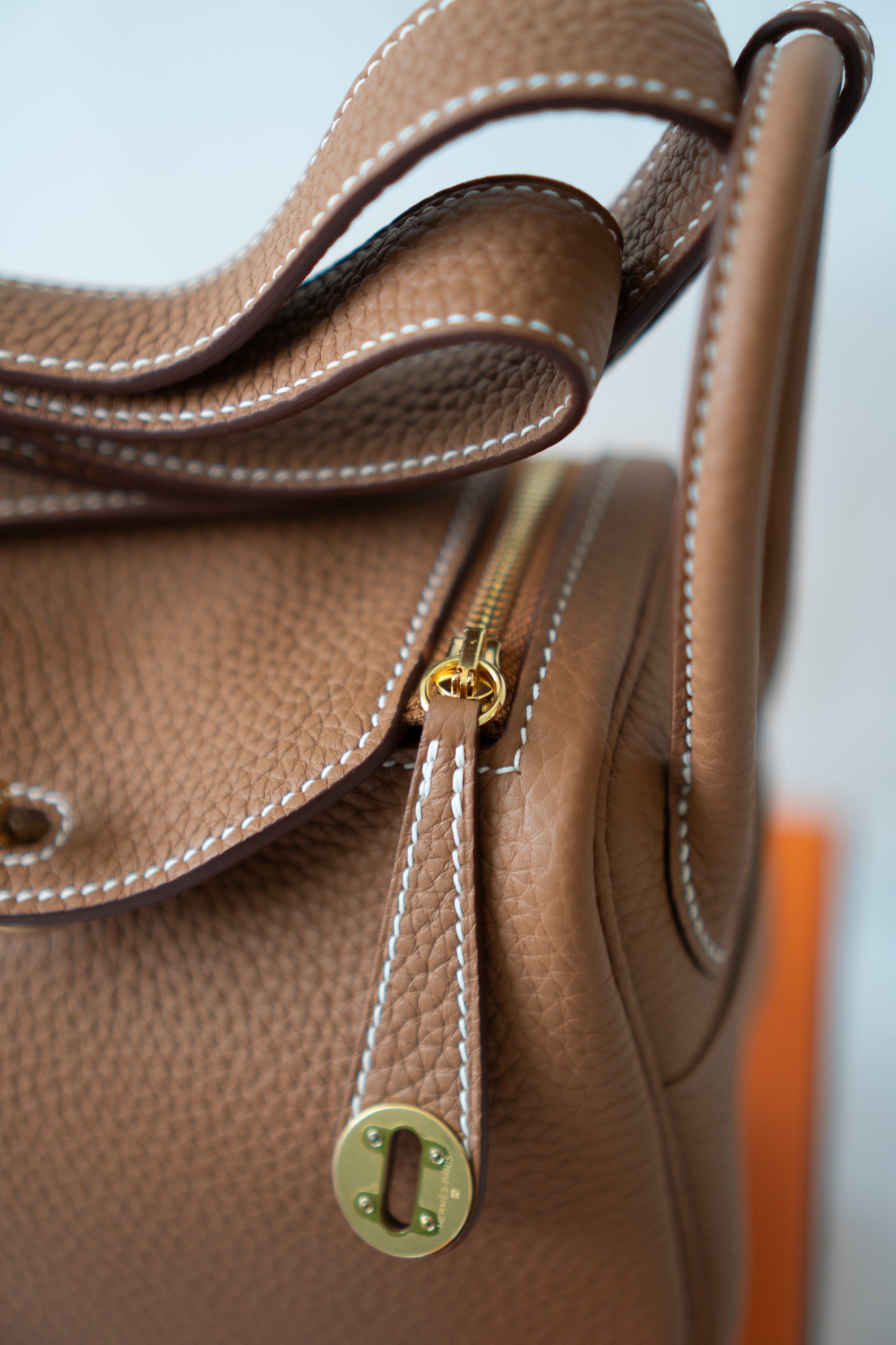 Mini Lind – Gold Clemence with Gold Hardware