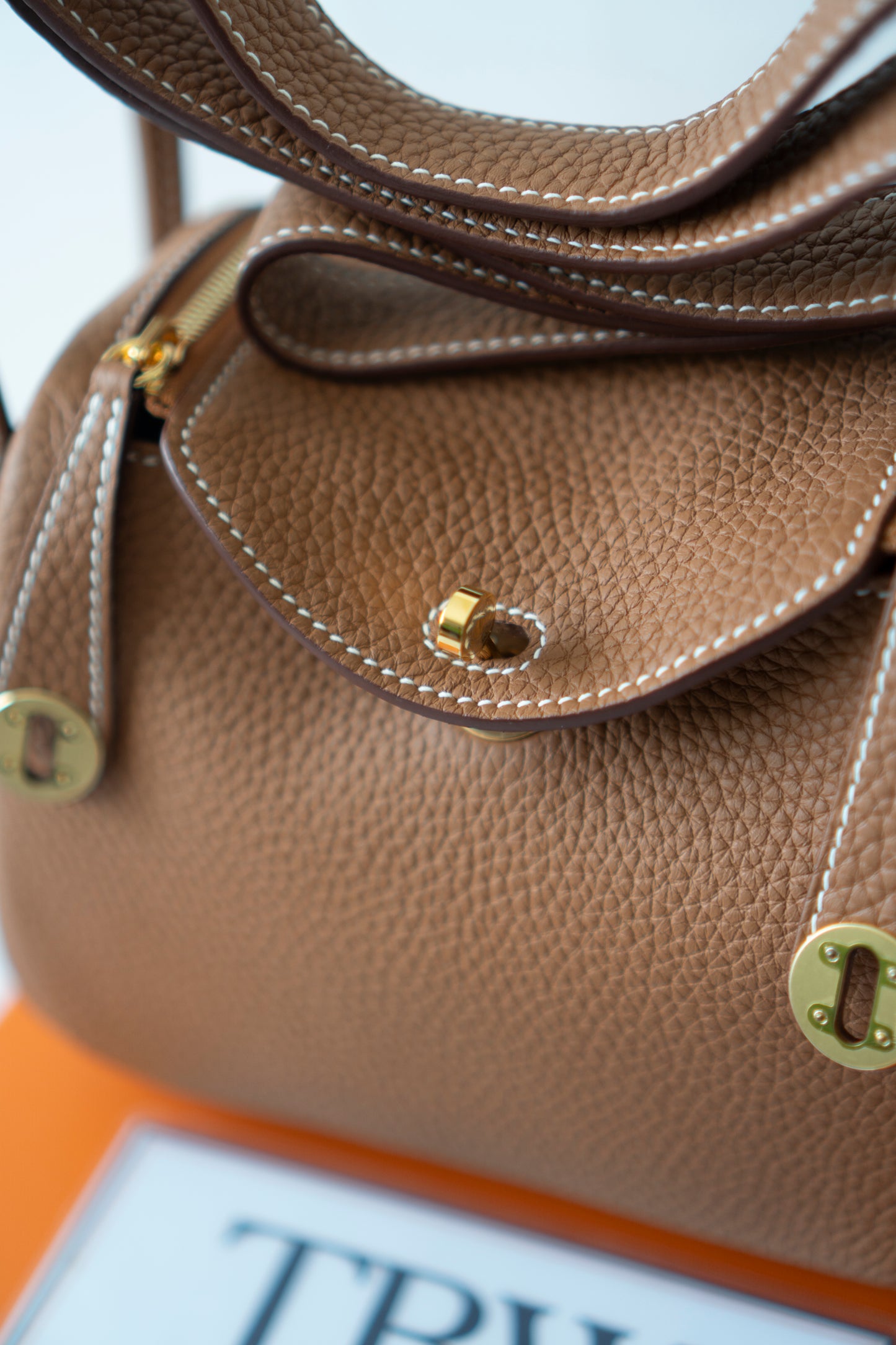 Mini Lind – Gold Clemence with Gold Hardware