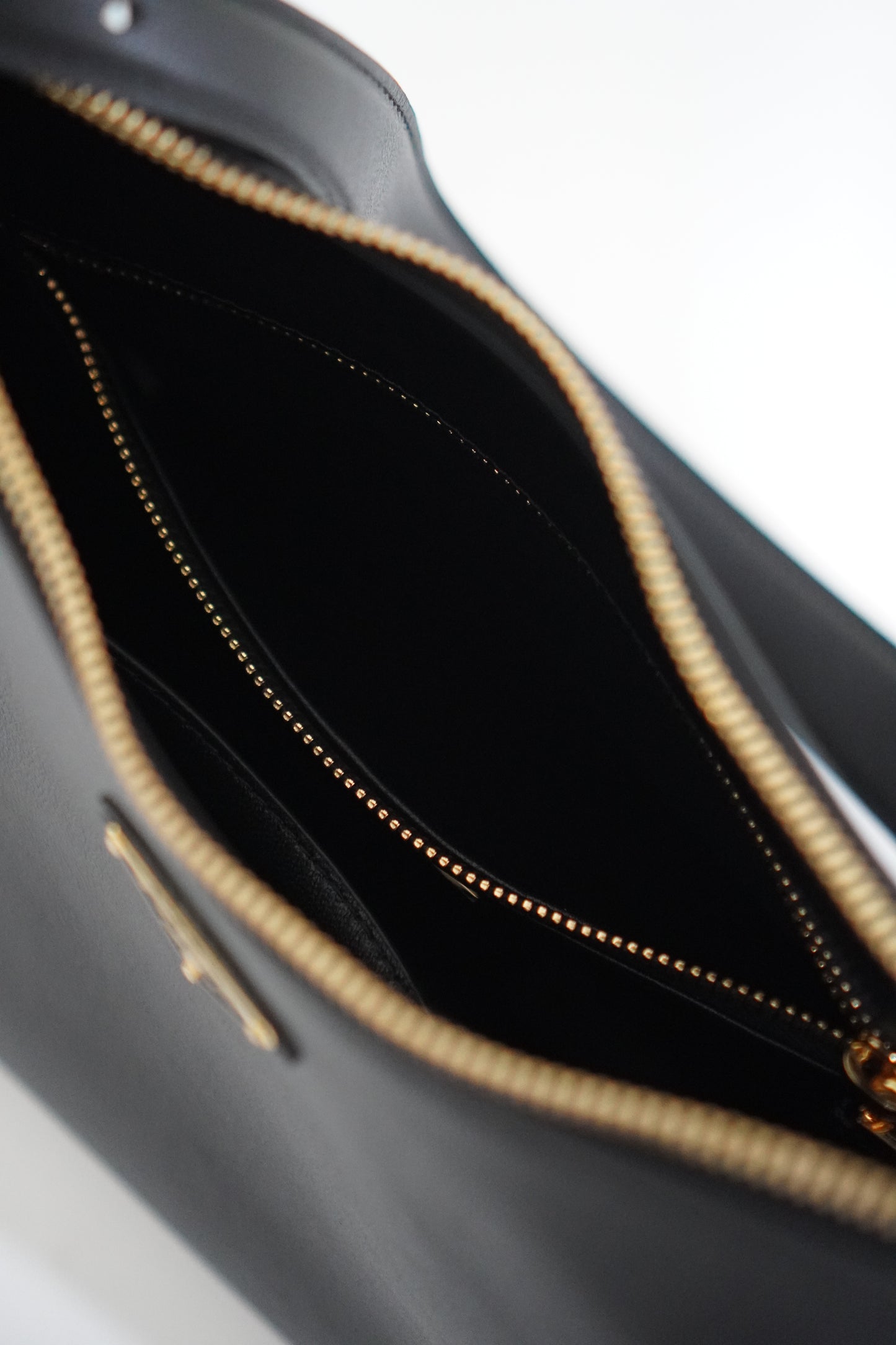 Aimée Medium Leather Shoulder Bag