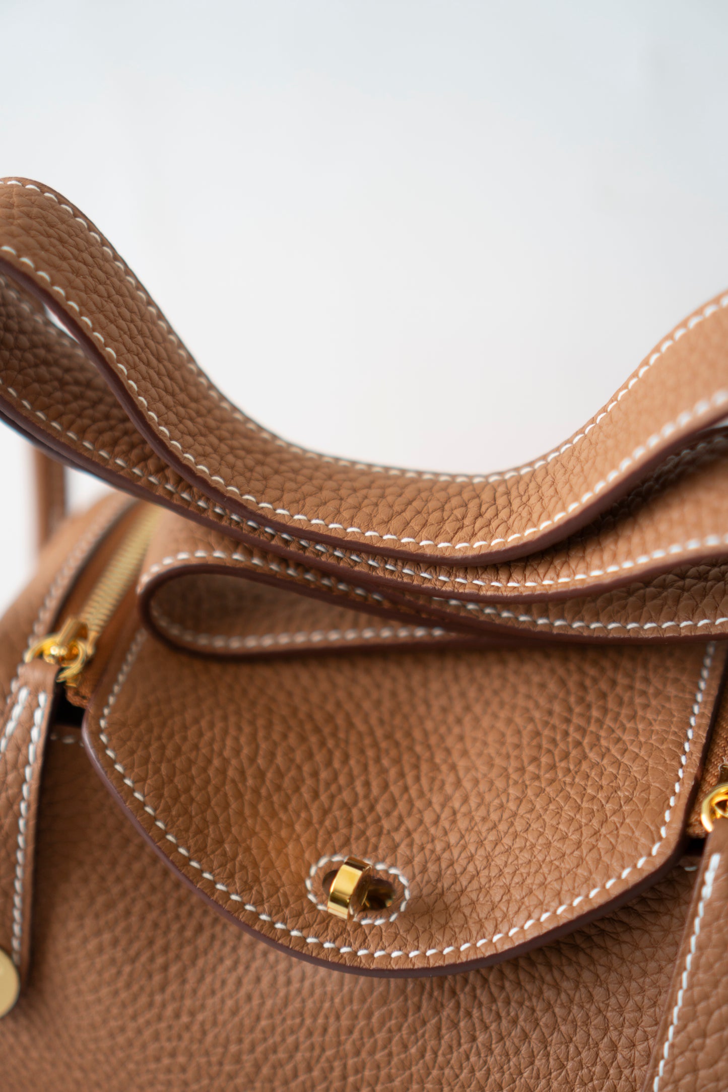 Mini Lind – Gold Clemence with Gold Hardware