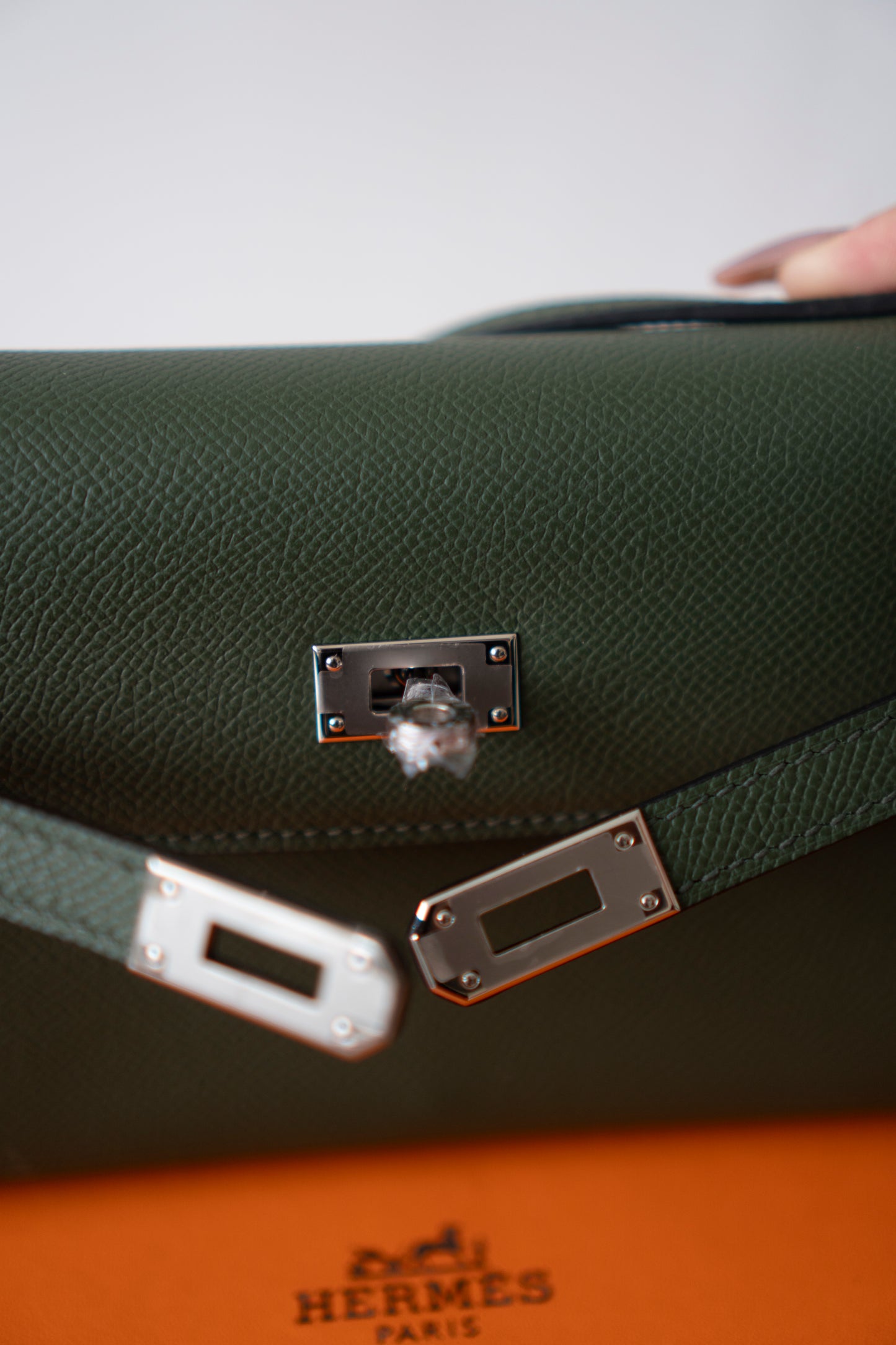 KL Wallet To Go – Green Epsom Leather with Palladium Hardware