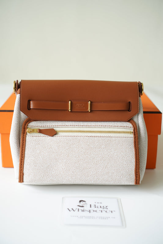 Her bag Mini Gold
