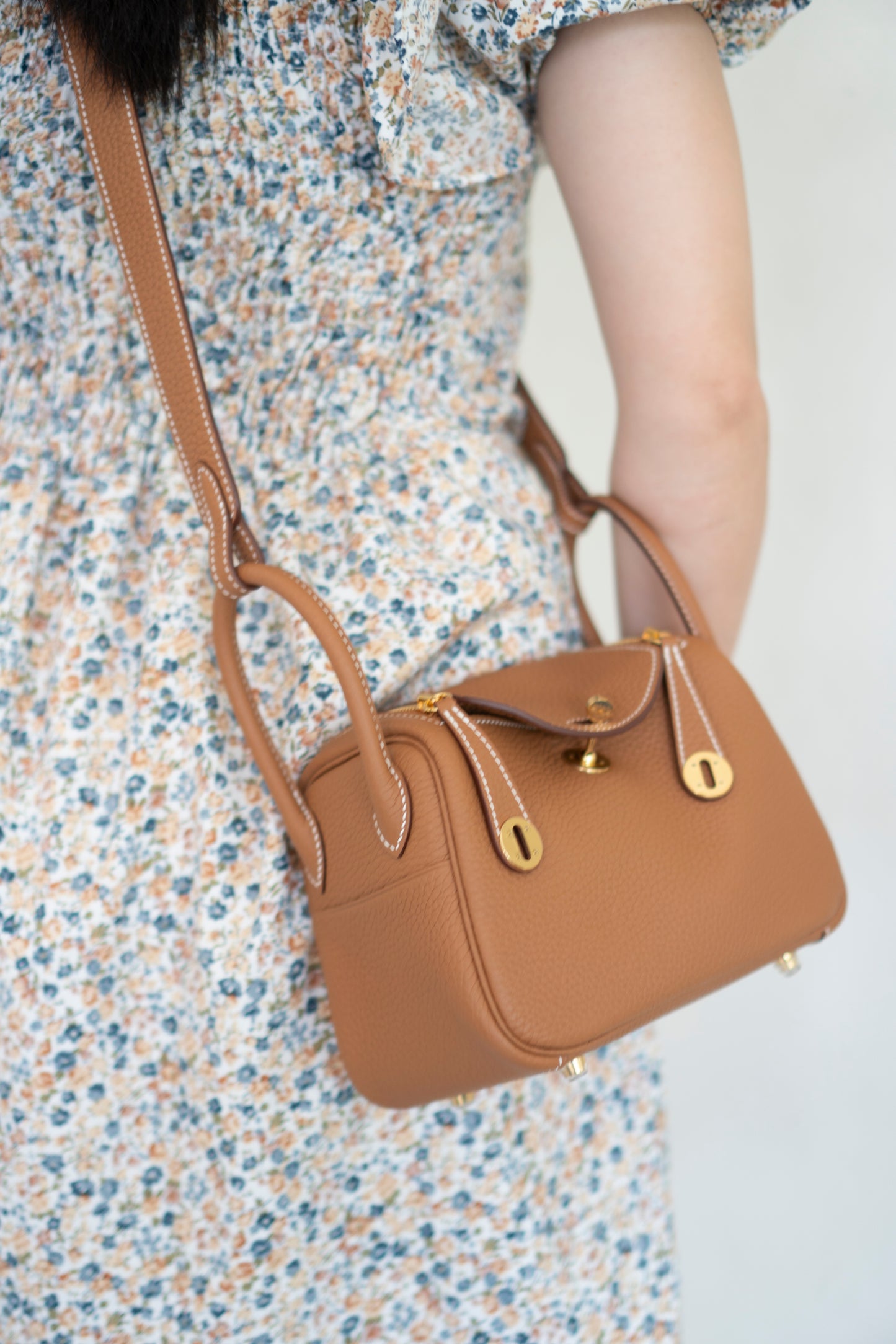 Mini Lind – Gold Clemence with Gold Hardware