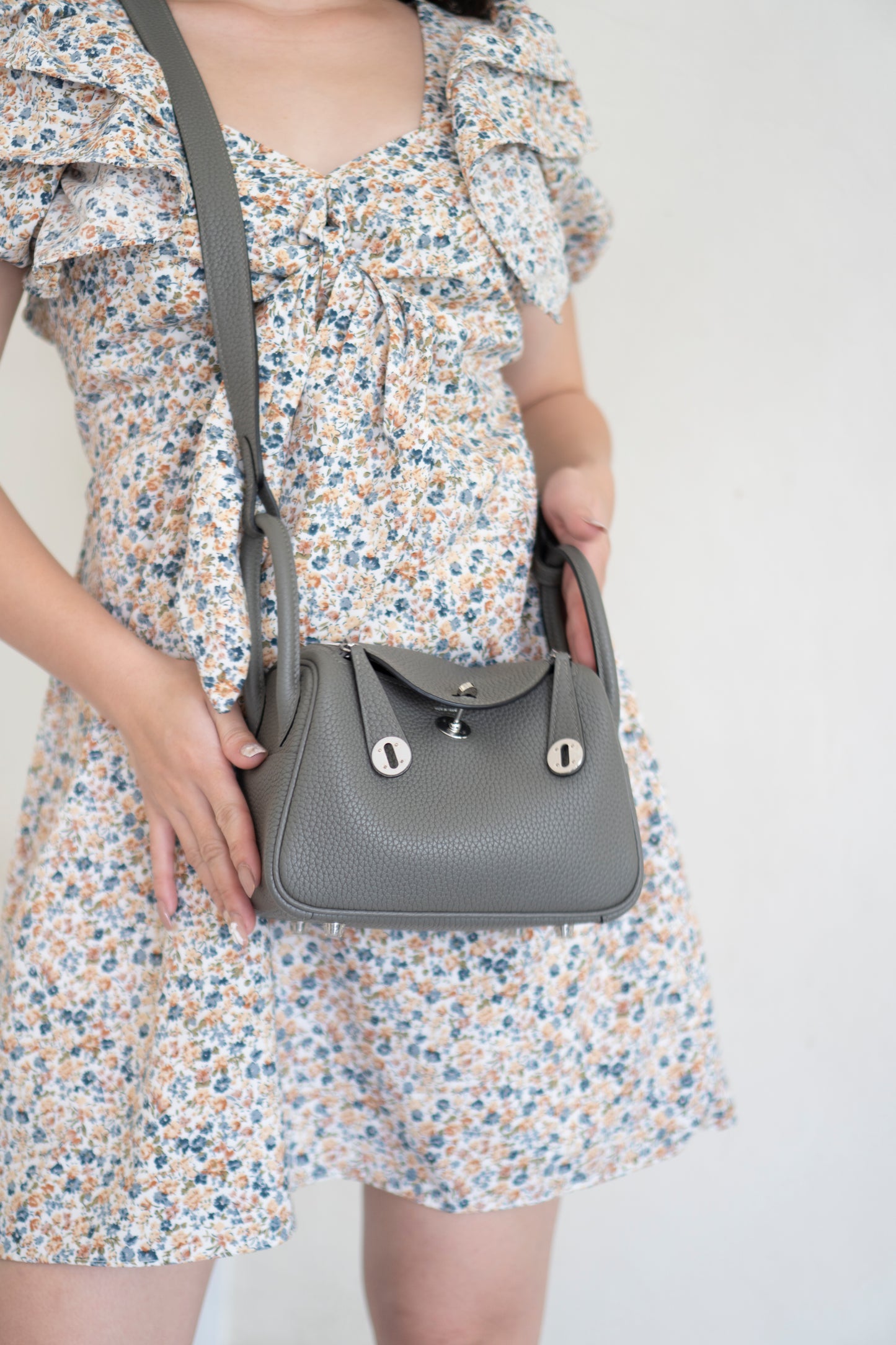 Mini Lindy – Gris Meyer Clemence Leather with Palladium Hardware