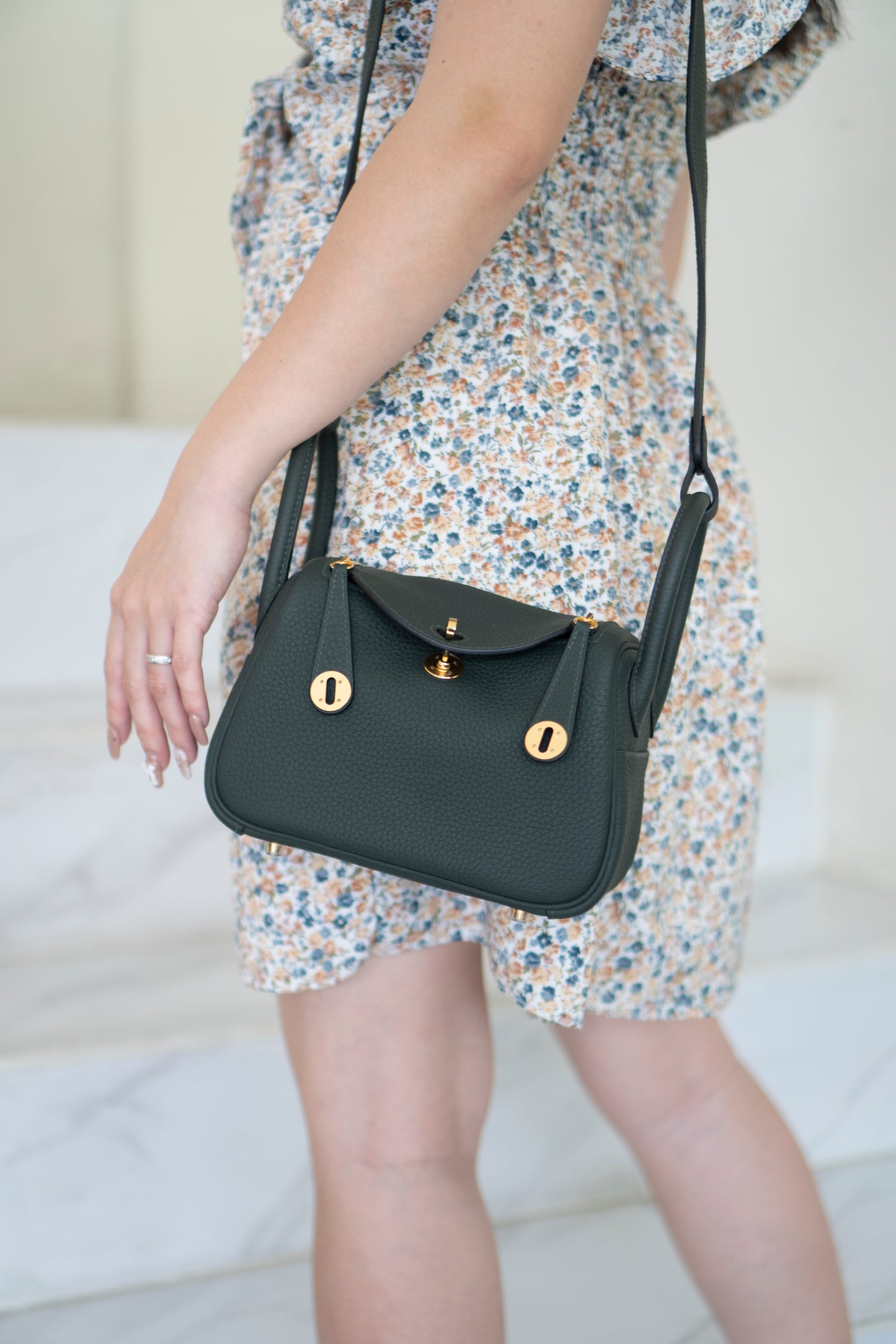 Mini Lind – Vert Cypres Clemence Leather with Gold Hardware