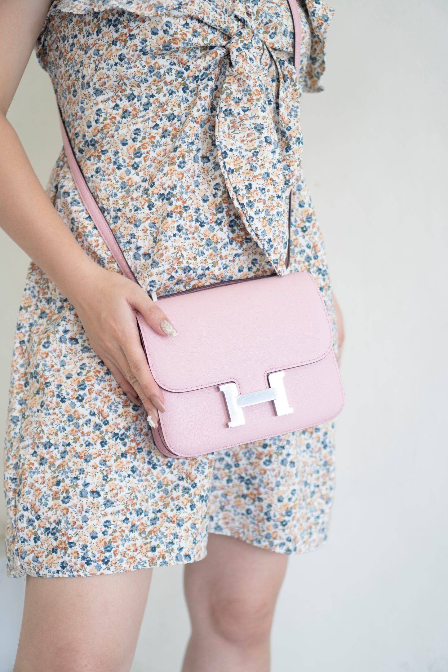 Constanc 18 – Rose Sakura Chevre with Palladium Hardware