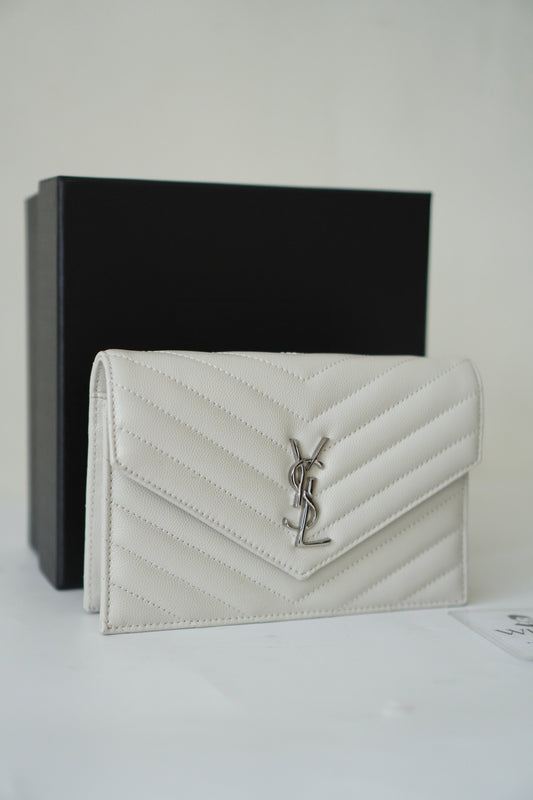 Cassandre Envelope Wallet on Chain (WOC) Blanc Vintage Color