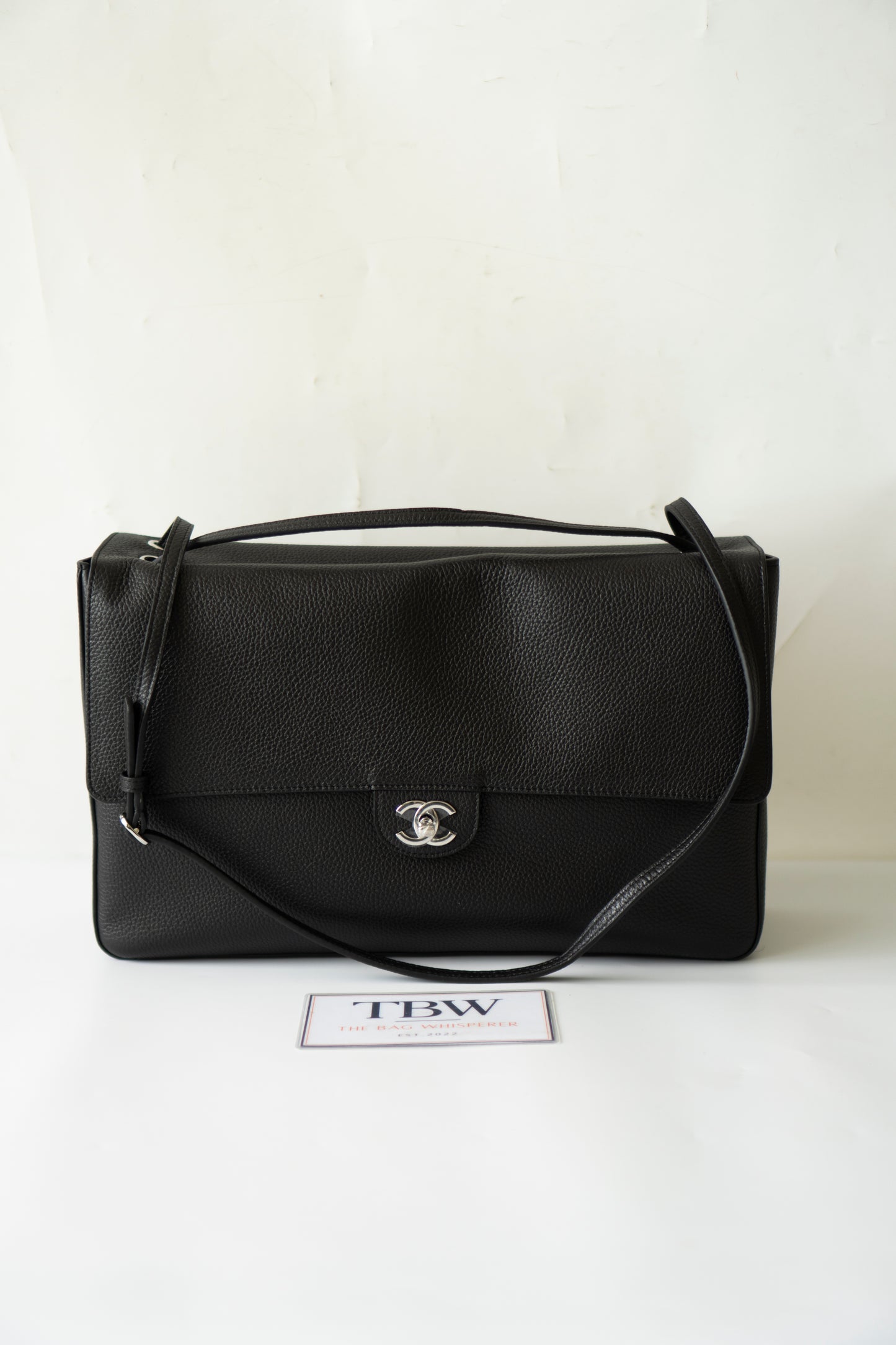 Maxi Flap Black Pebbled Calfskin Leather Silver Hardware
