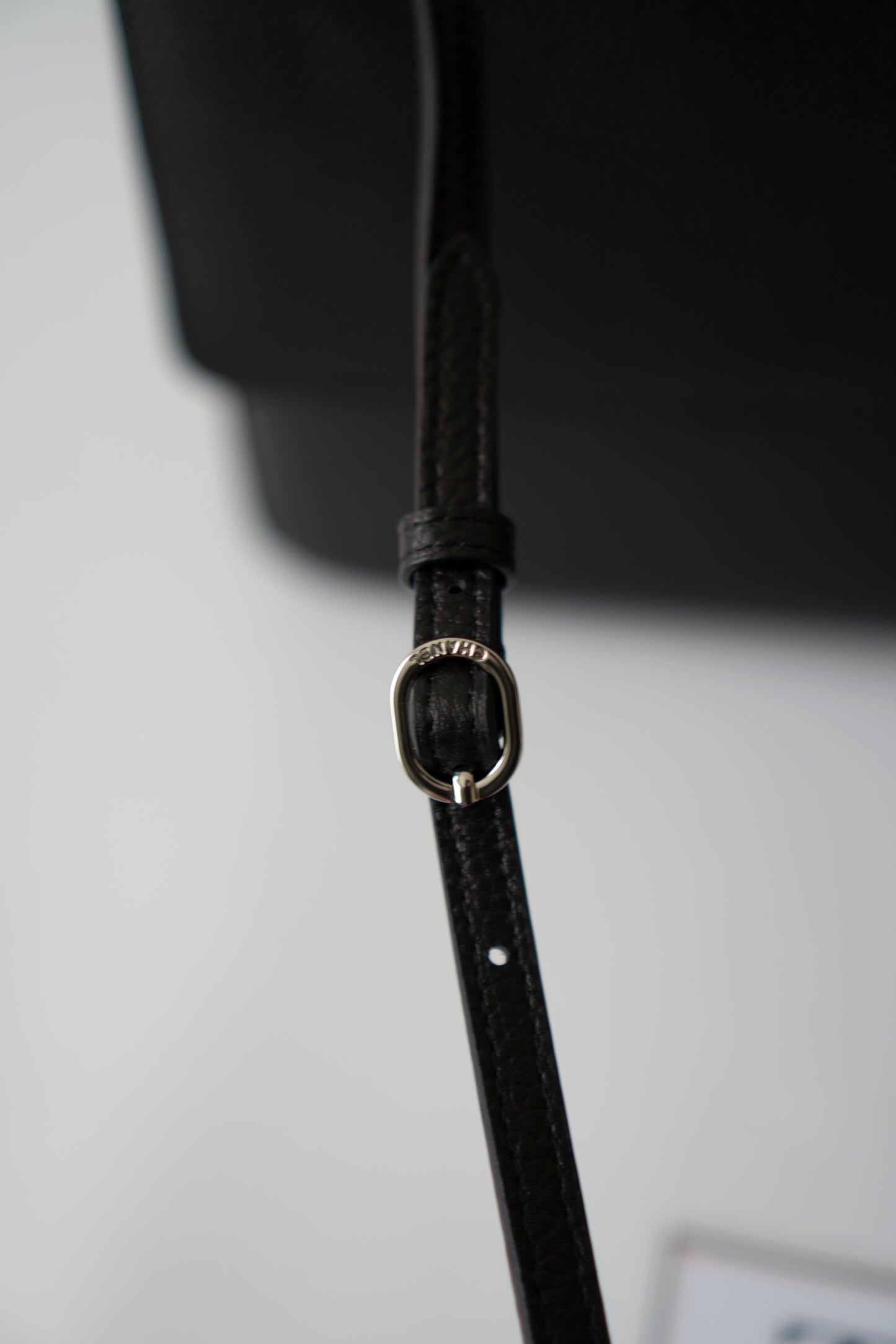 Maxi Flap Black Pebbled Calfskin Leather Silver Hardware