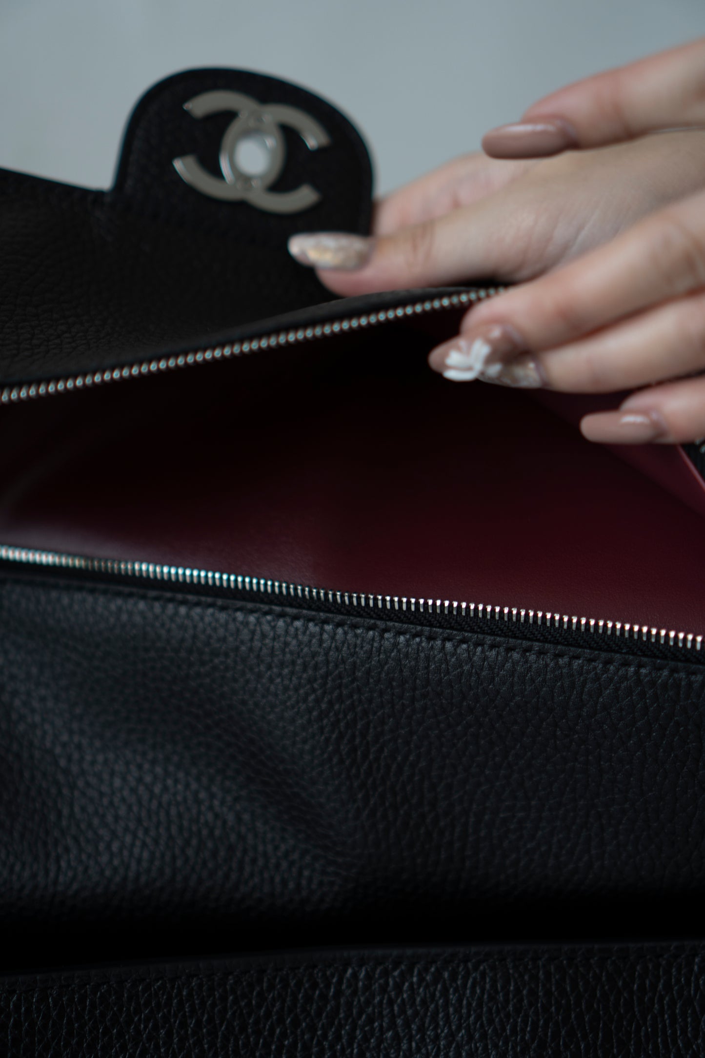 Maxi Flap Black Pebbled Calfskin Leather Silver Hardware