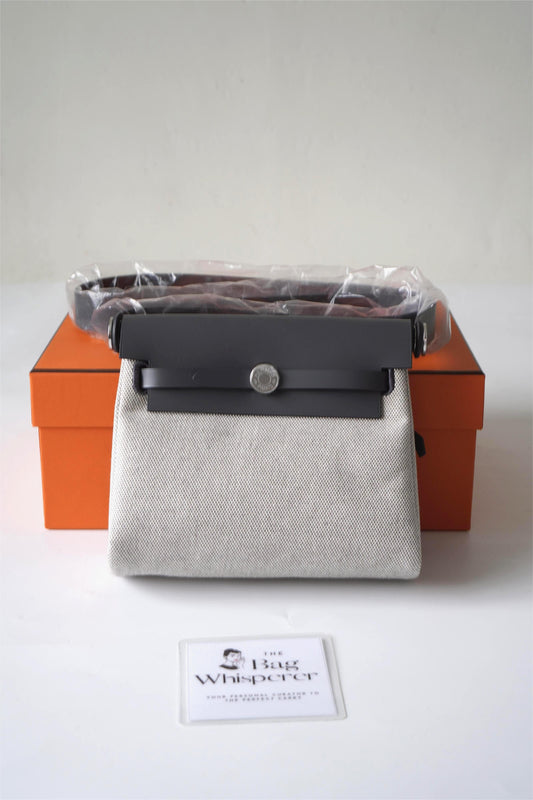 Her bag Mini Gray