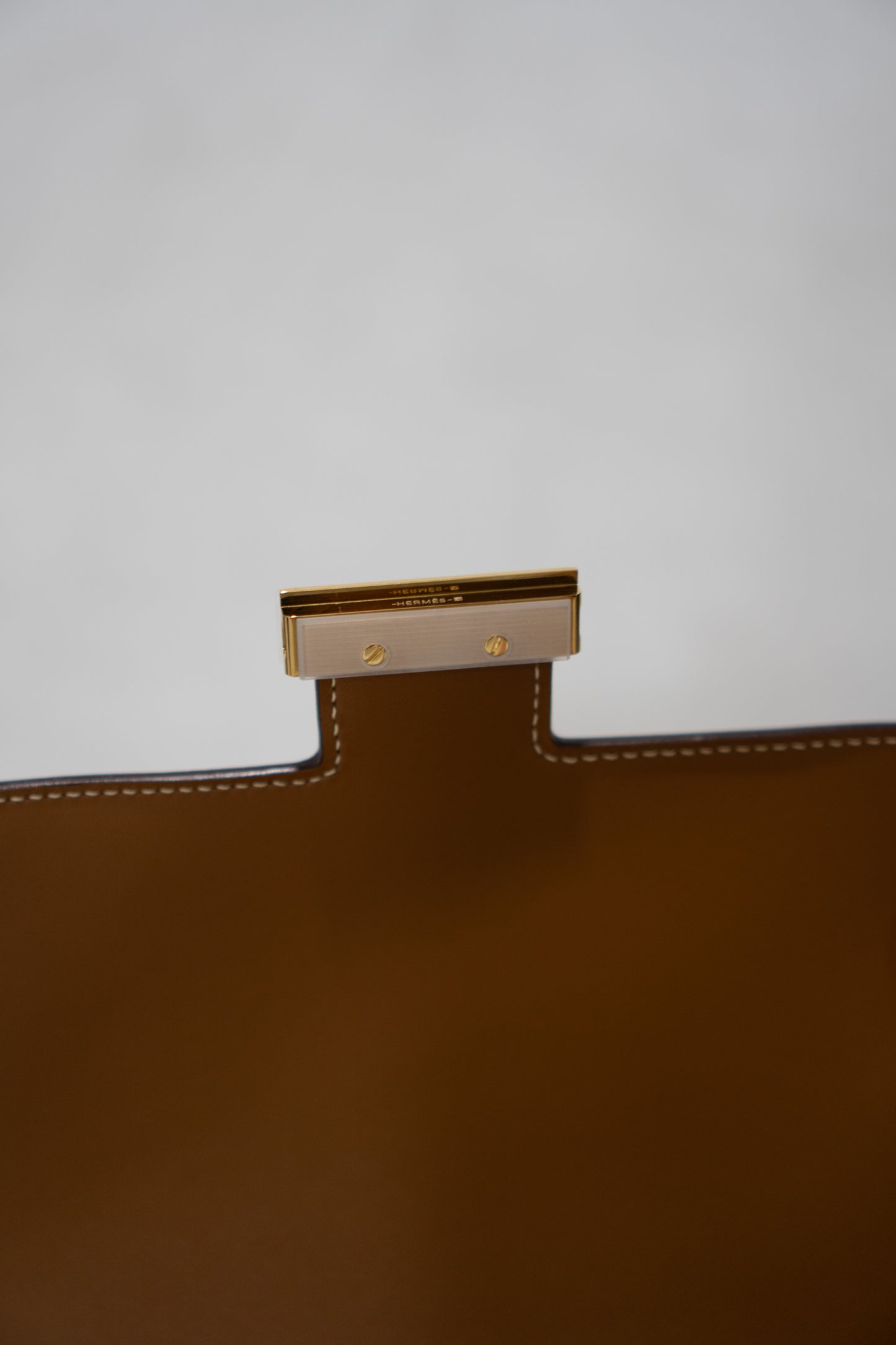 Constanc 23 – Gold Epsom Leather with Permabrass/Gold Hardware