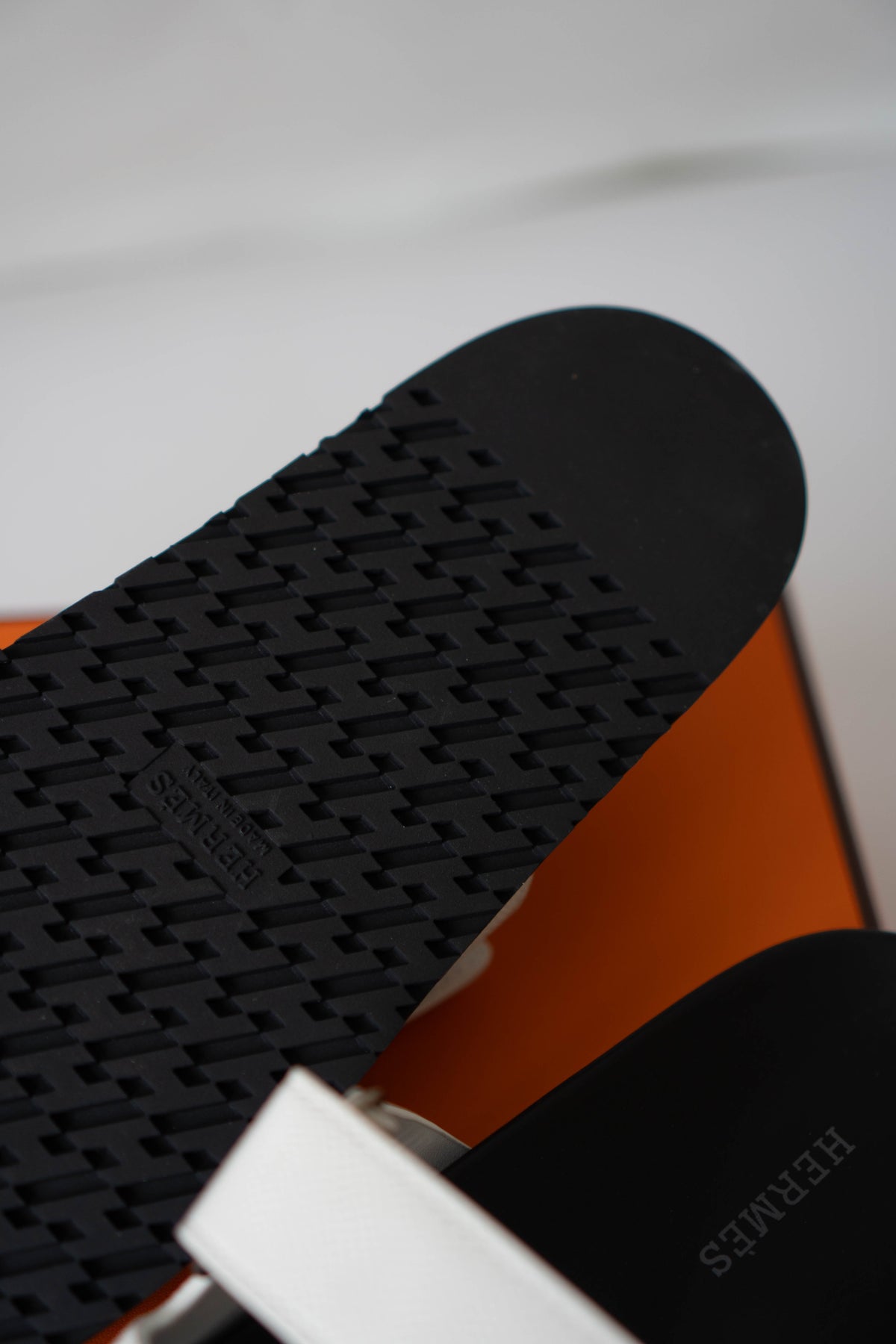 Chypre Sandals – Black Sole with White Epsom Leather