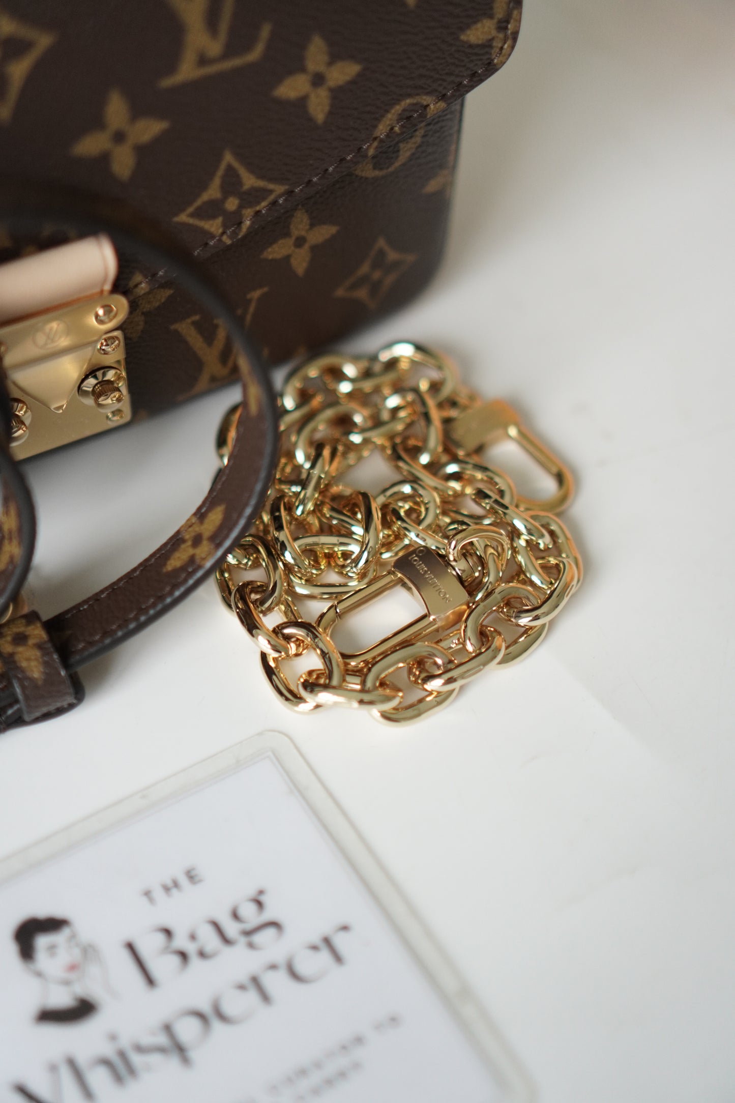 LV Pochette Métis East West