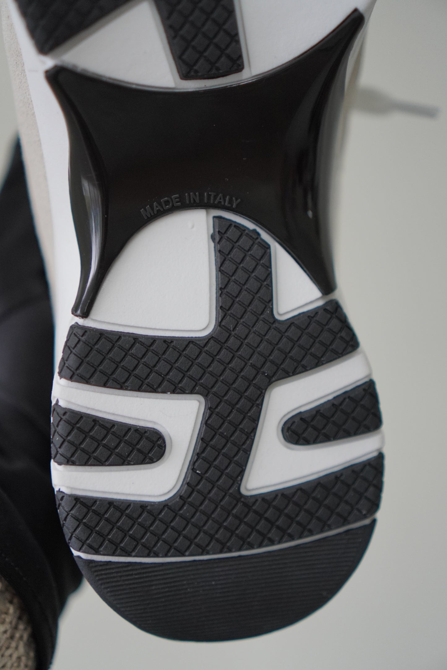 Coco Mark 25A Trainers