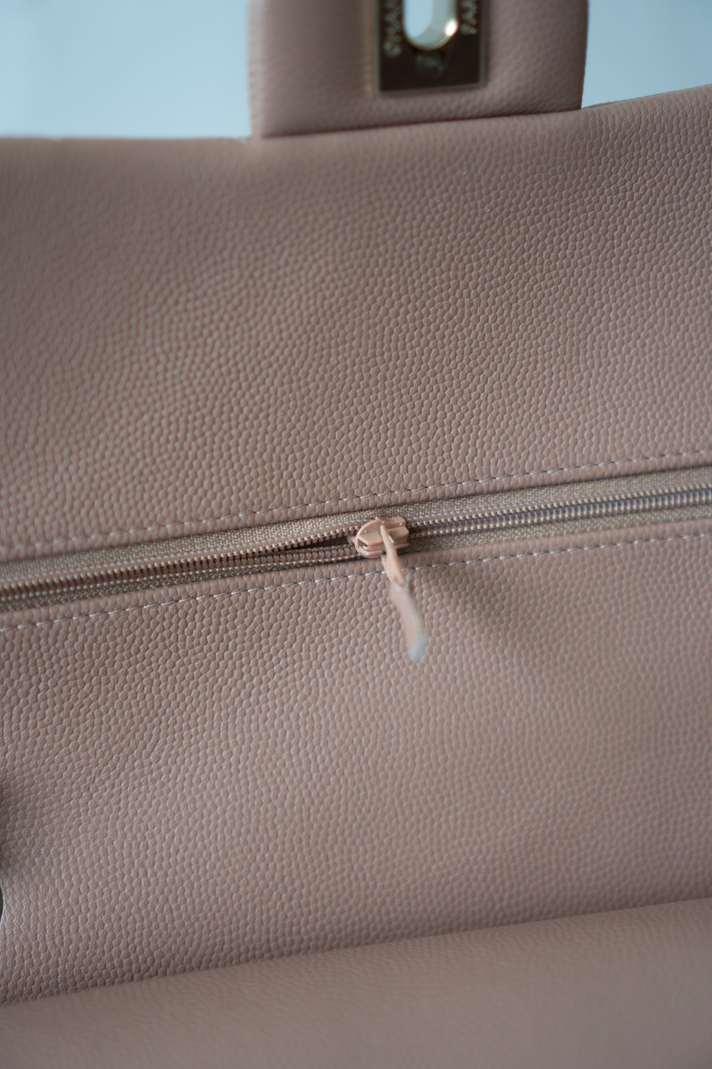Classic Flap Medium – Dark Beige Caviar with Gold Hardware