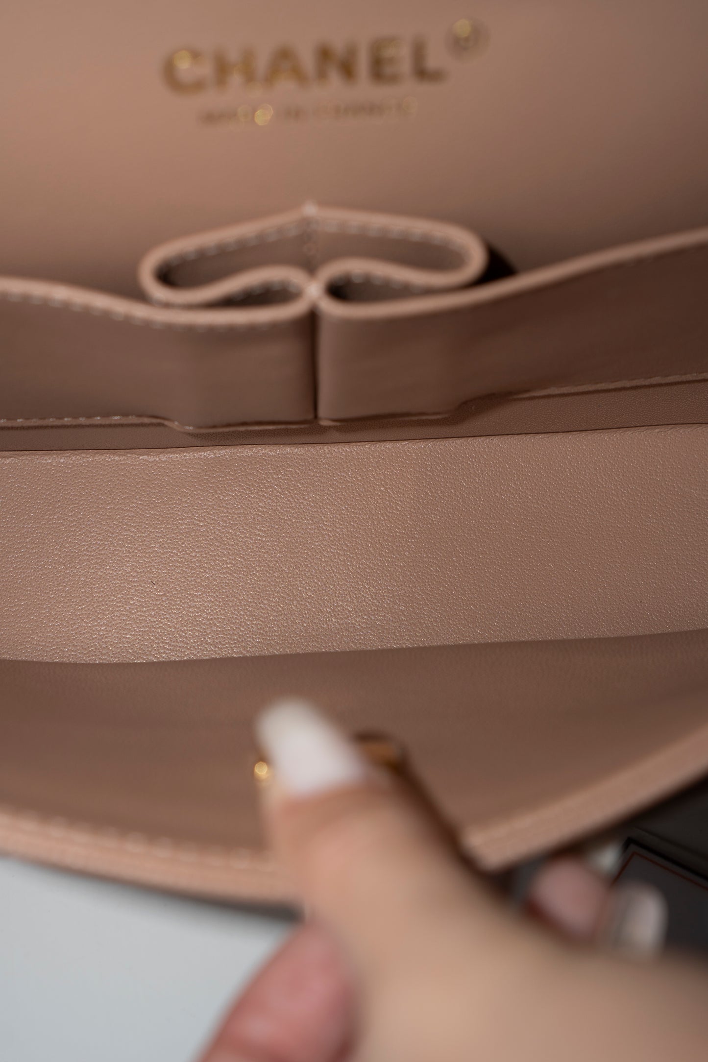 Classic Flap Medium – Dark Beige Caviar with Gold Hardware