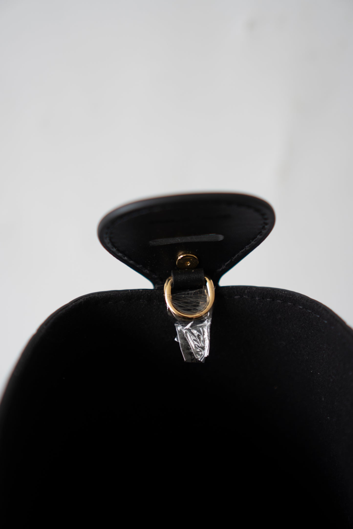 All In GM – Black Empreinte Leather