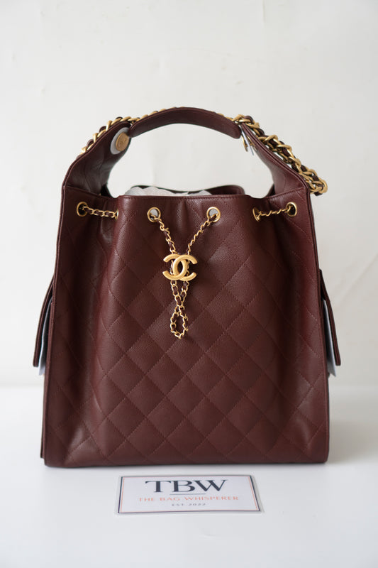 C25 Medium – Burgundy Caviar with Gold Hardware
