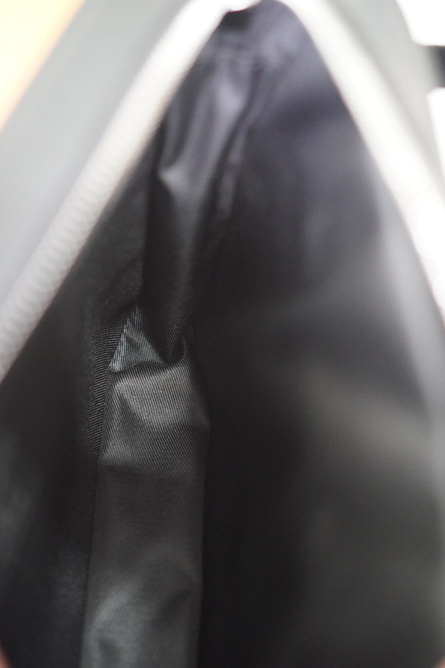 LV Outdoor Messenger