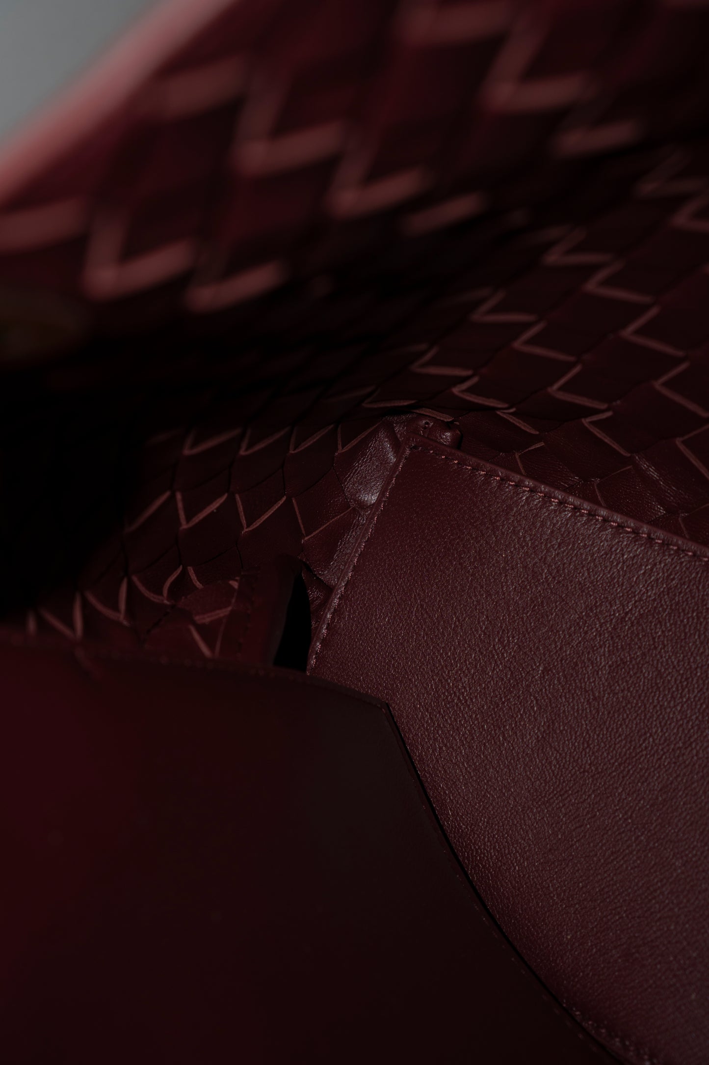Andiamo Medium – Burgundy Intrecciato Nappa with Gold Hardware