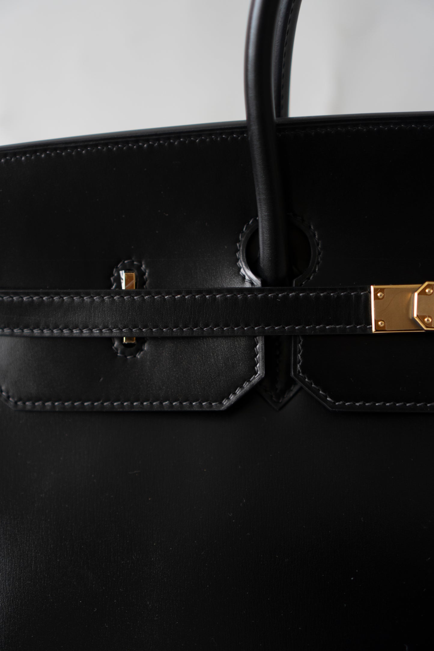 Birkin 40 – Black Box Leather with Gold Hardware
