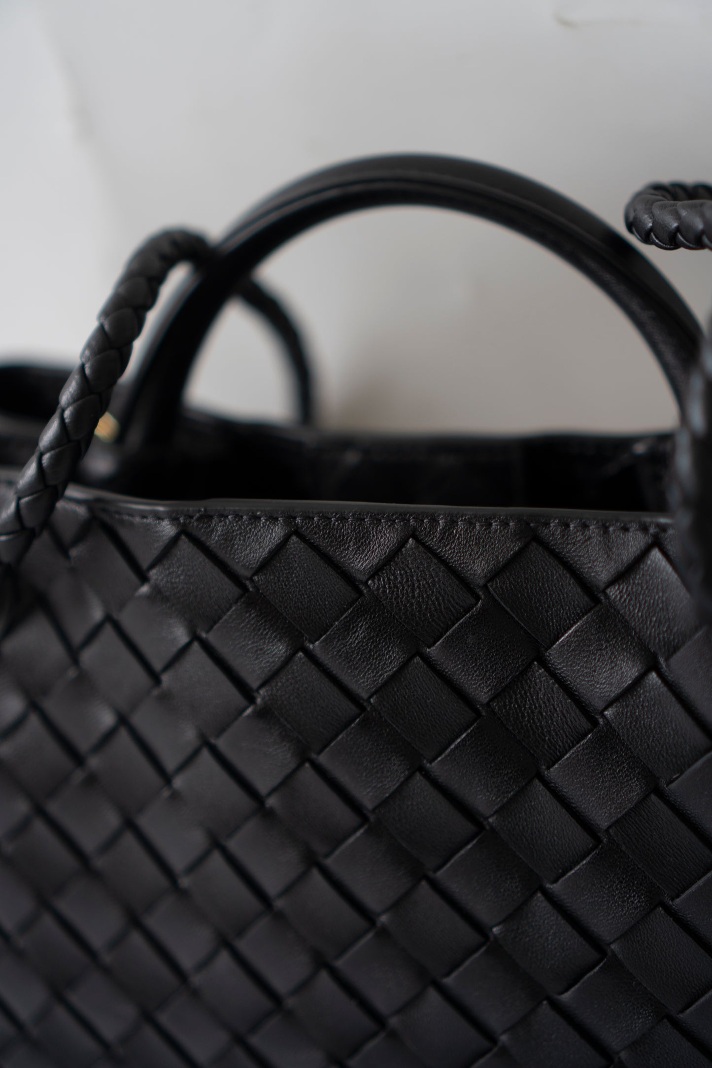 Andiamo Small – Black Intrecciato Nappa with Gold Hardware