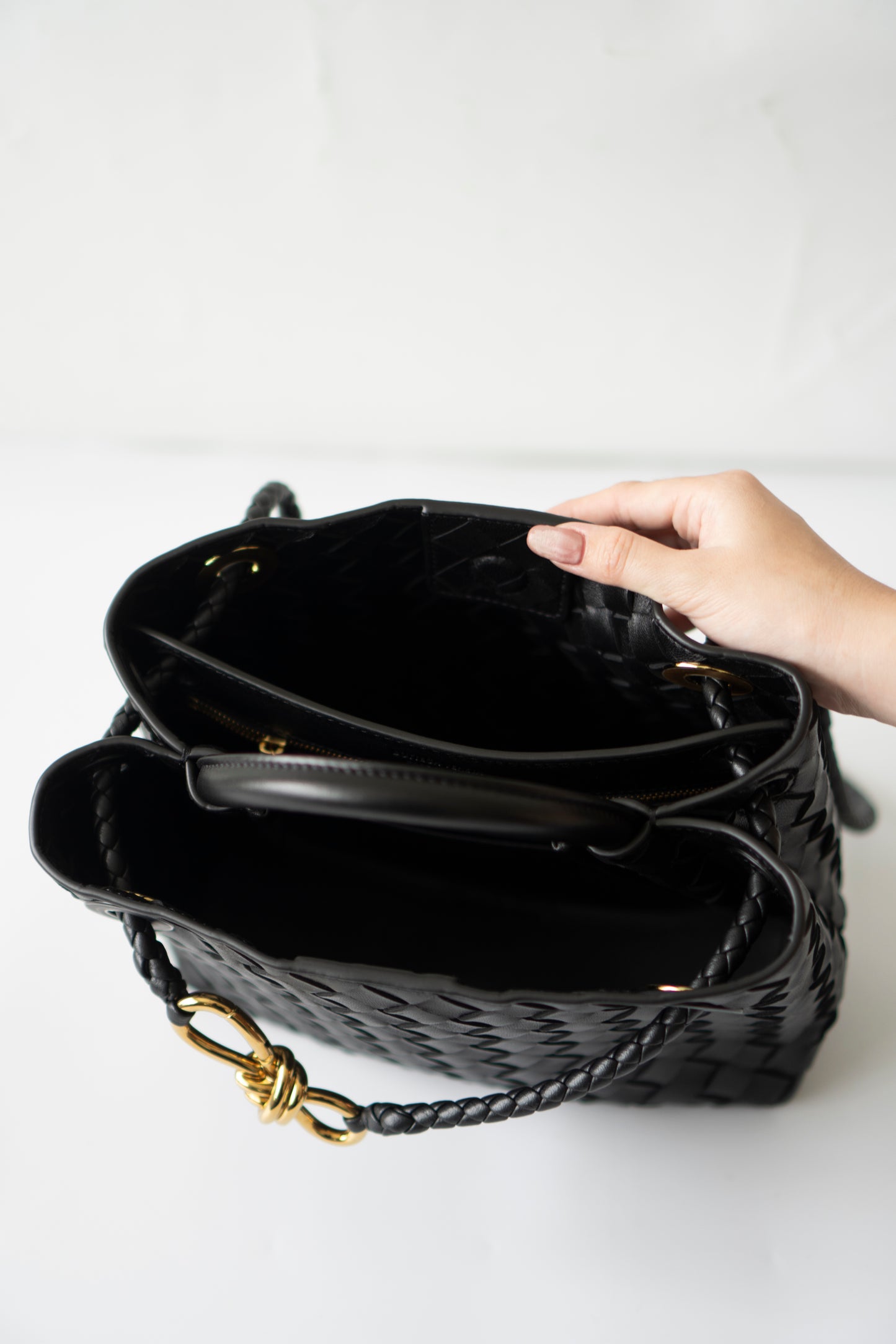 Andiamo Small – Black Intrecciato Nappa with Gold Hardware
