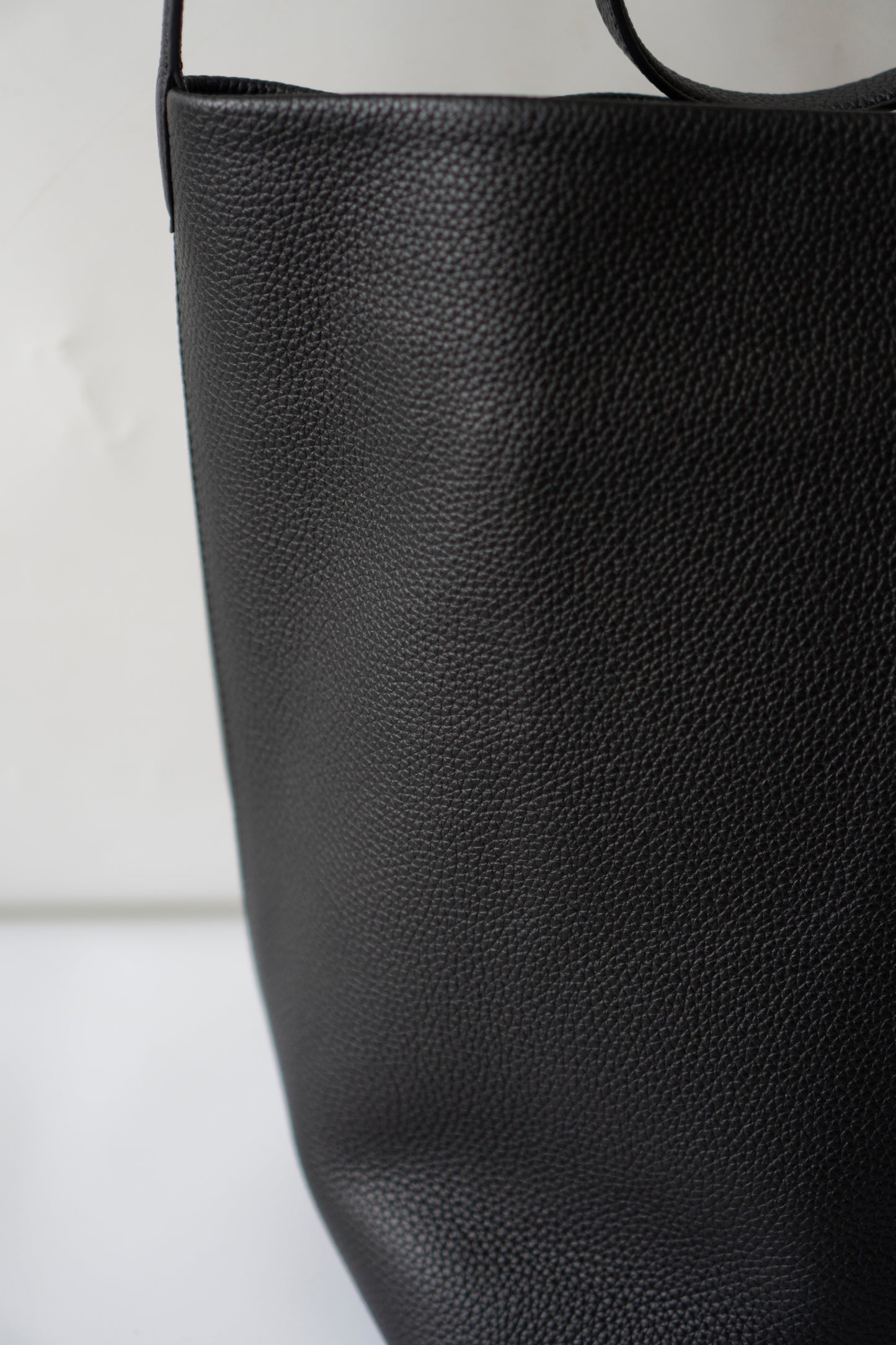 Large Park Tote – Black Grained Leather