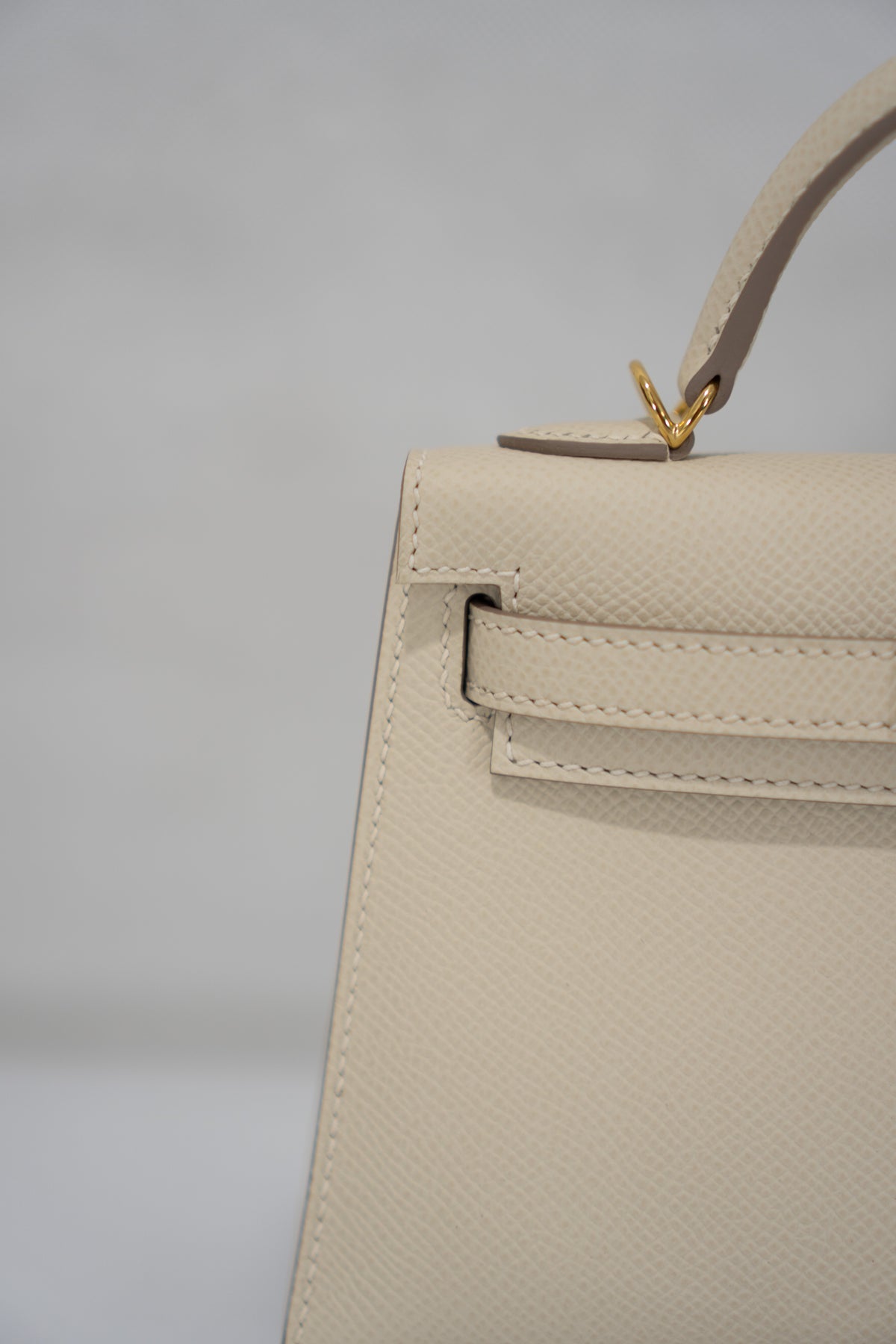 Mini Kelly II Top Handle Bag – Craie Epsom Leather with Gold Hardware