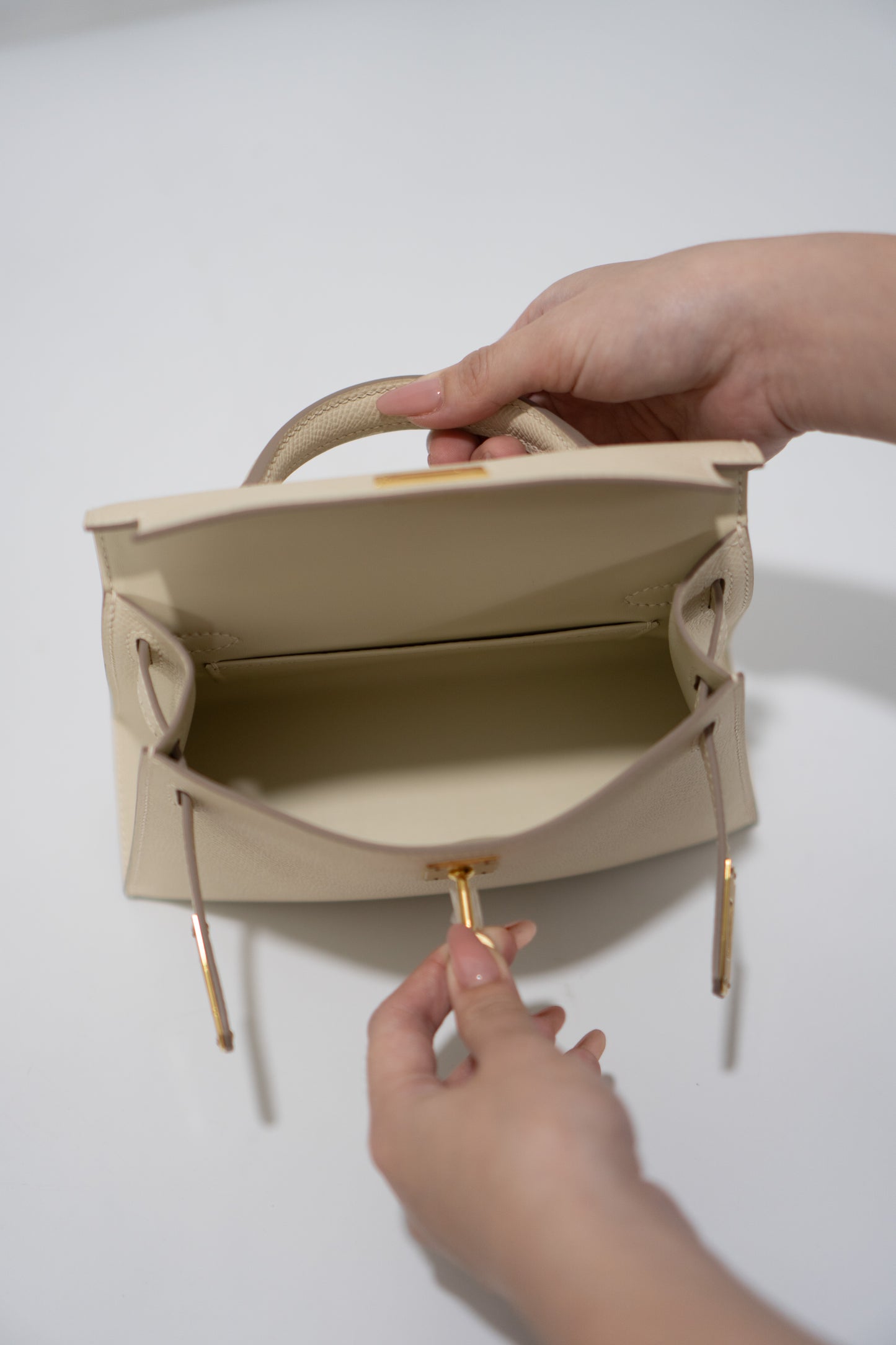 Mini Kelly II Top Handle Bag – Craie Epsom Leather with Gold Hardware
