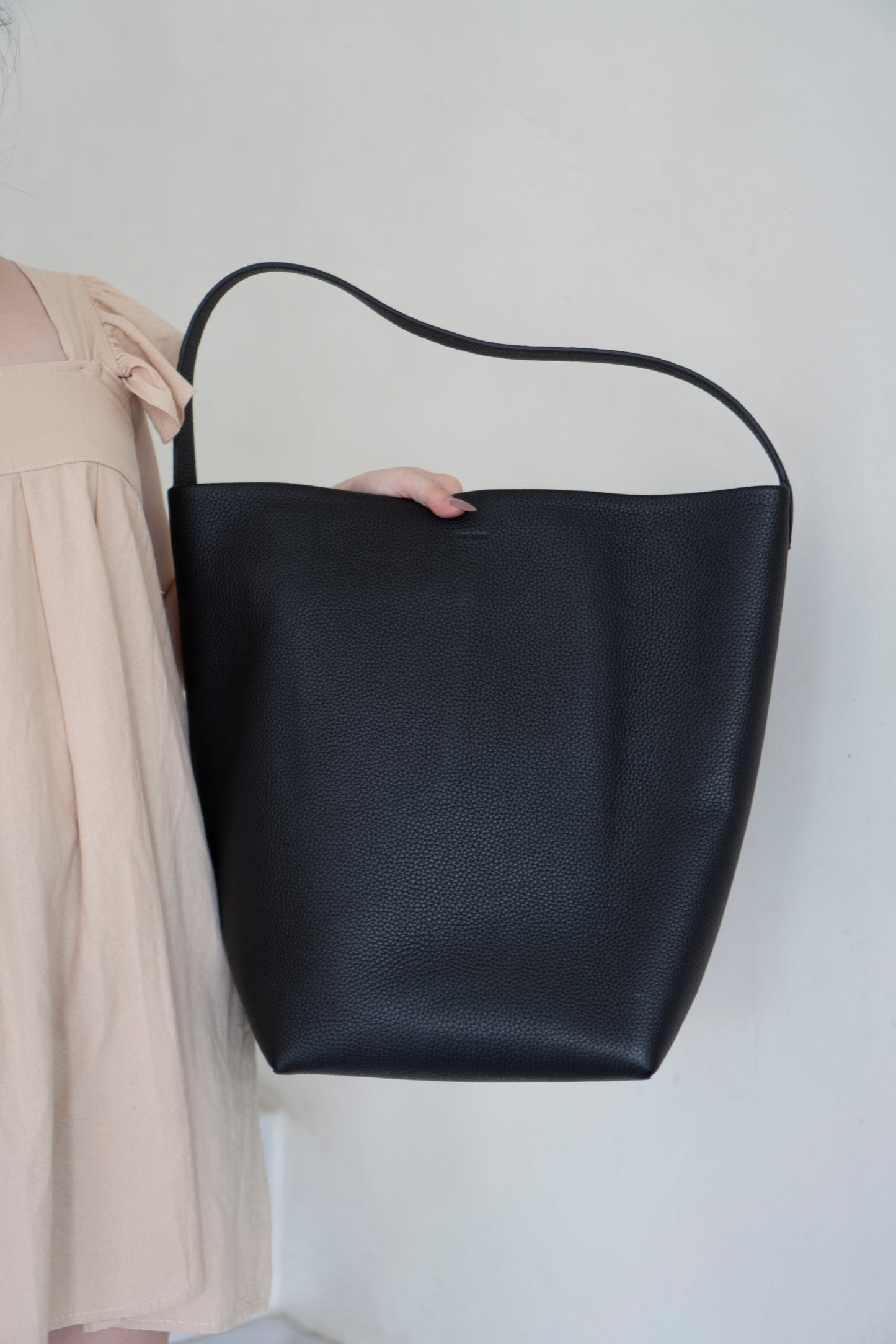 Large Park Tote – Black Grained Leather