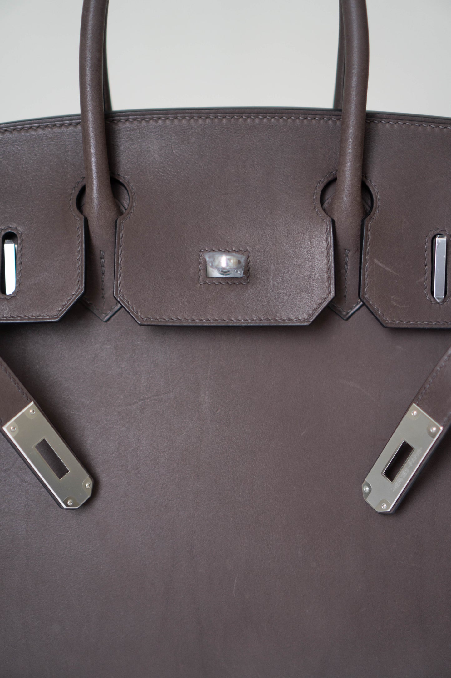 BK 30 in  Ébène Barenia leather