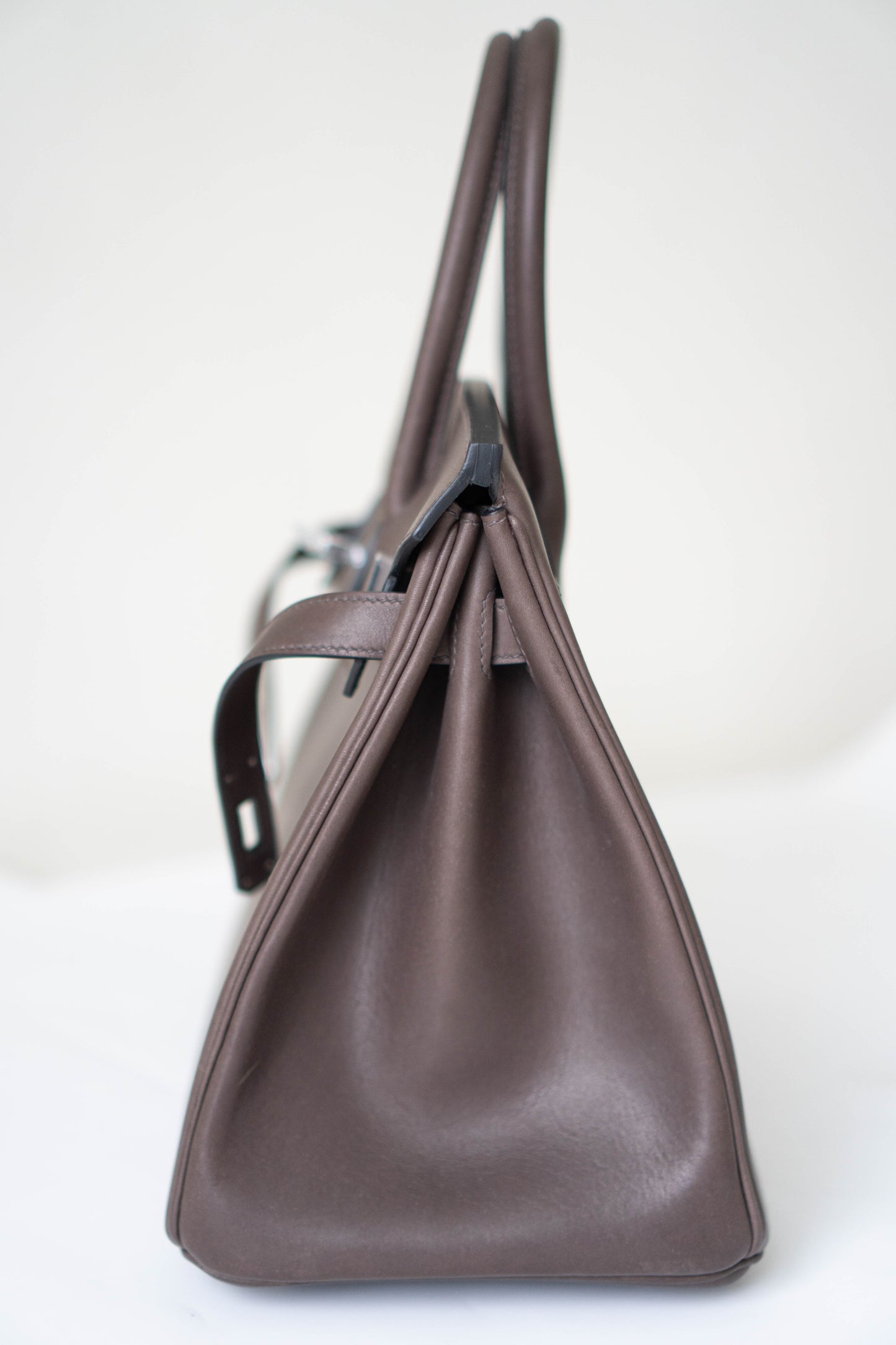 BK 30 in  Ébène Barenia leather