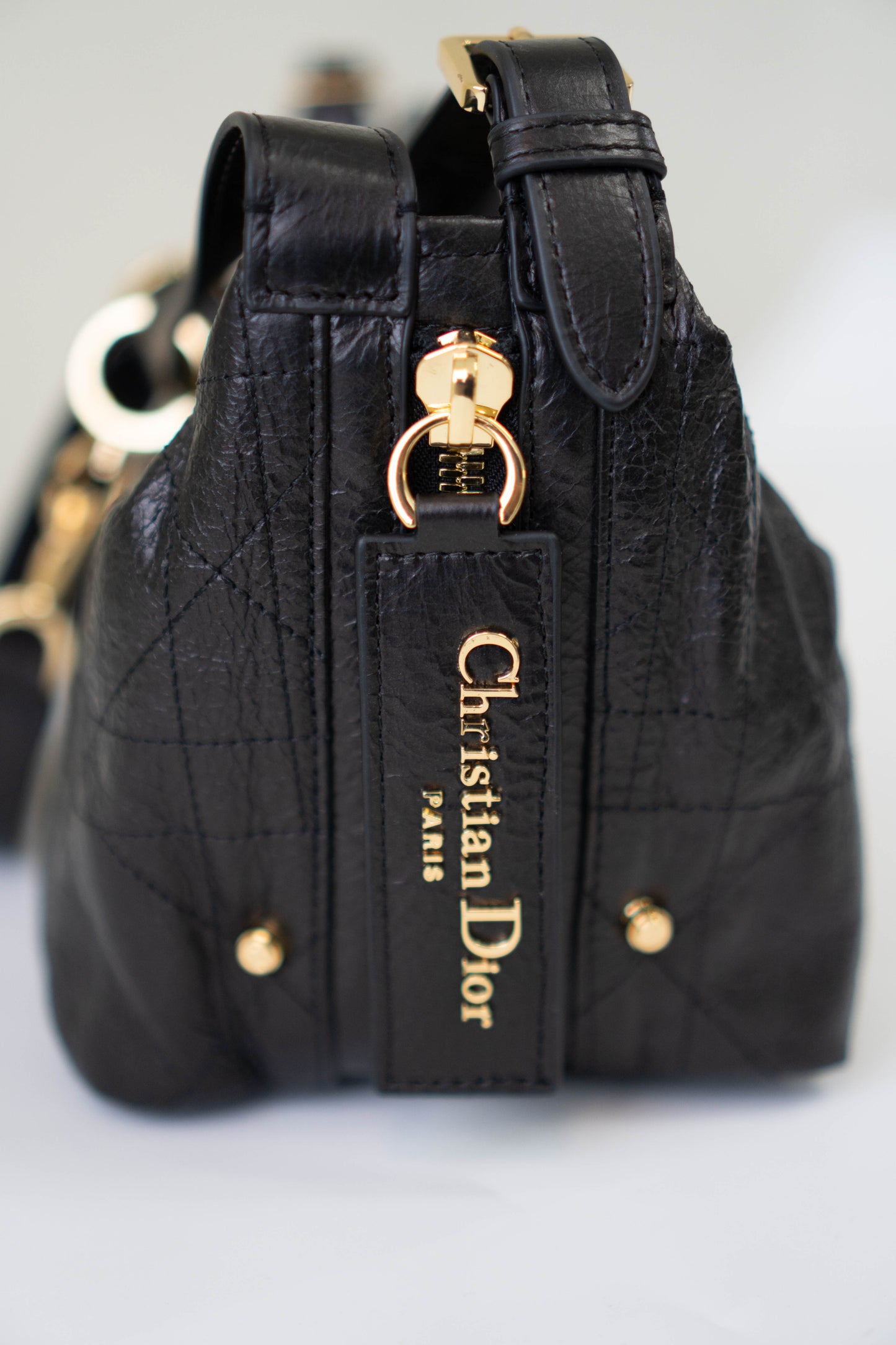 D-Journey crinkled calfskin leather