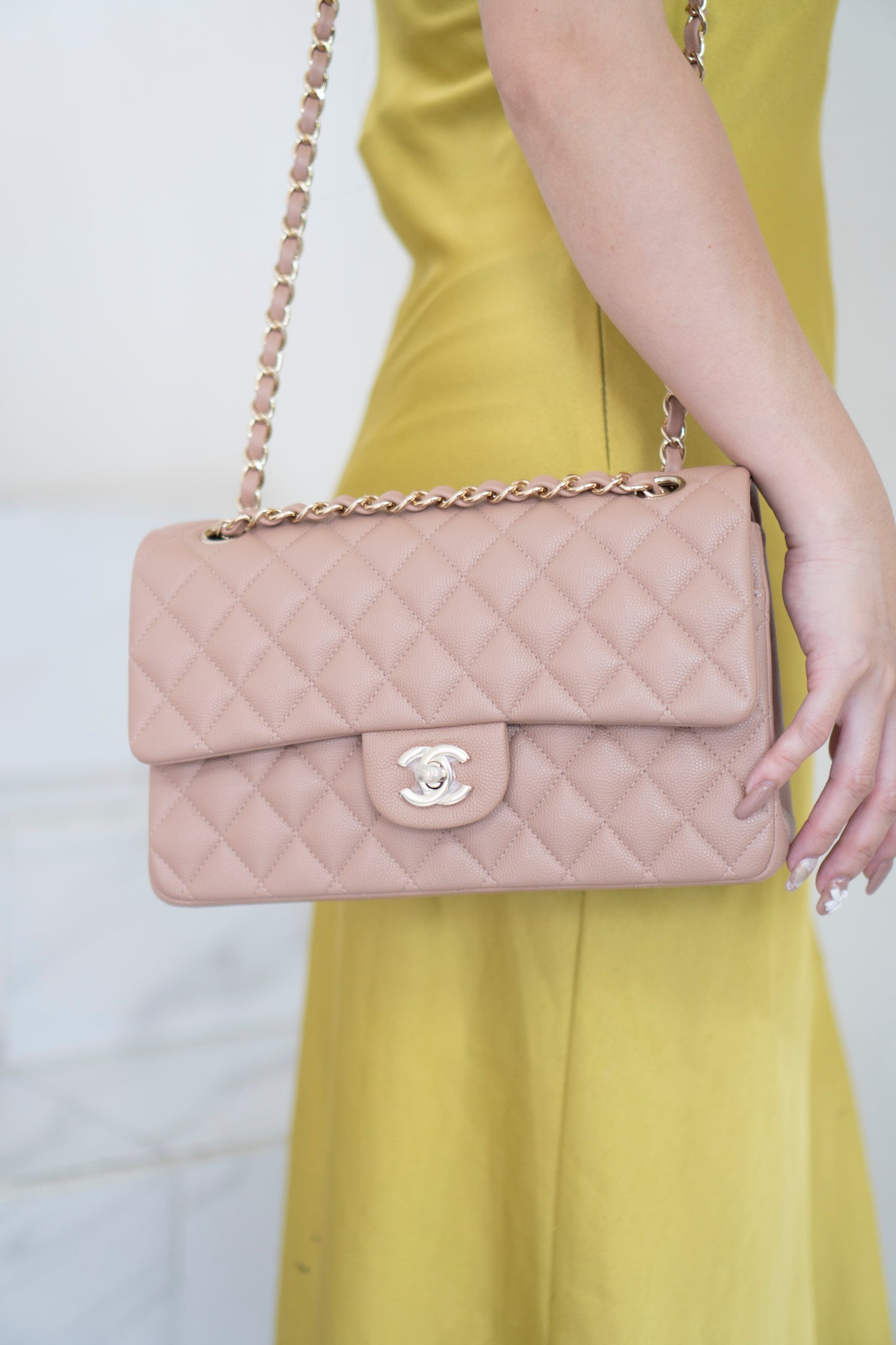 Classic Flap Medium – Dark Beige Caviar with Gold Hardware