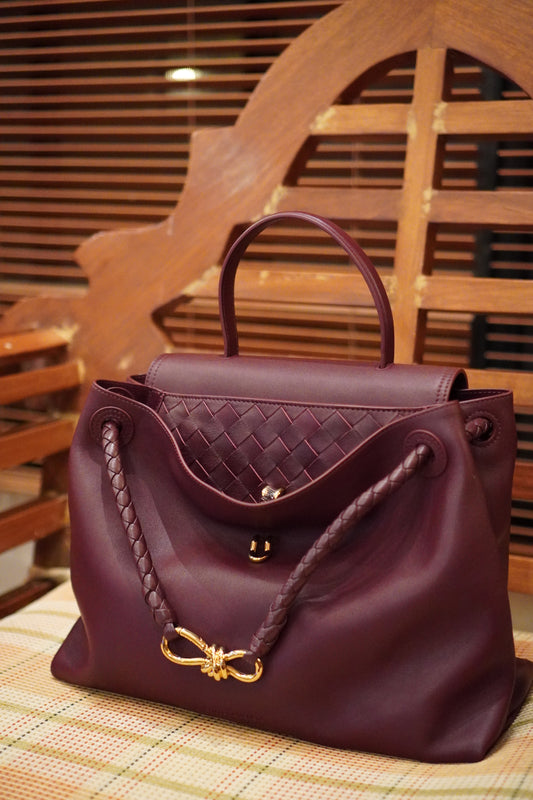 Ciao Ciao Medium in Burgundy