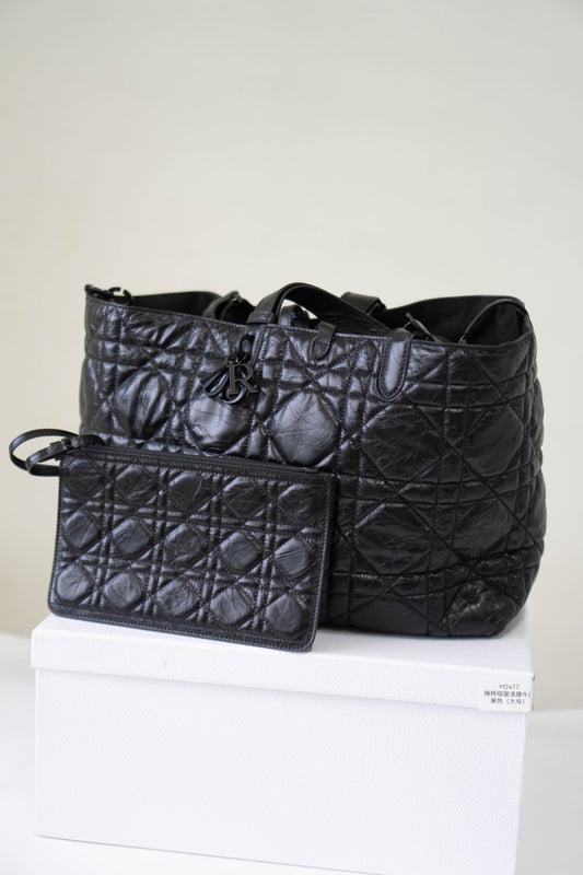 Toujours in Crinkled Calfskin Leather