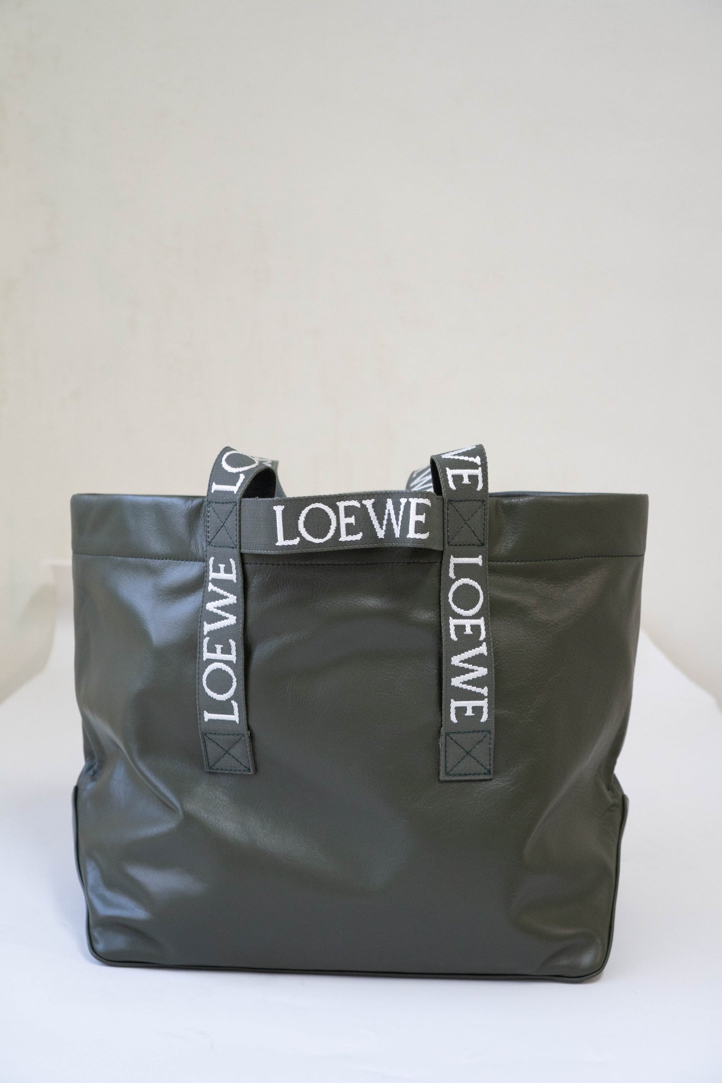 Fold Shopper Tote in Green Paper Calfskin
