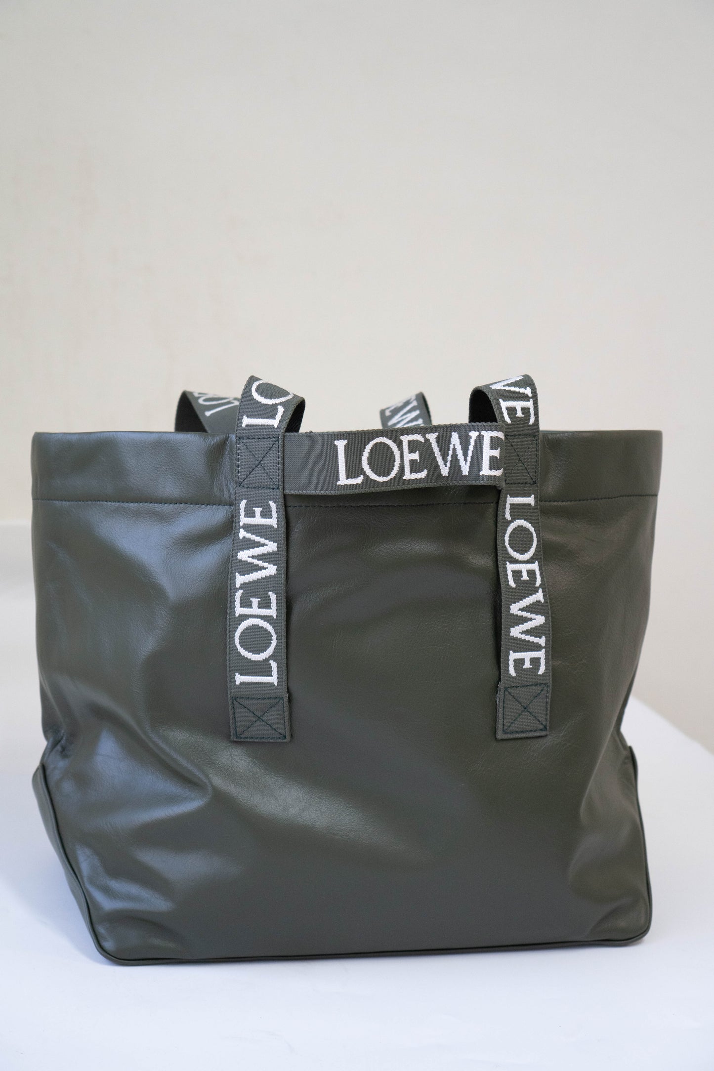 Fold Shopper Tote in Green Paper Calfskin