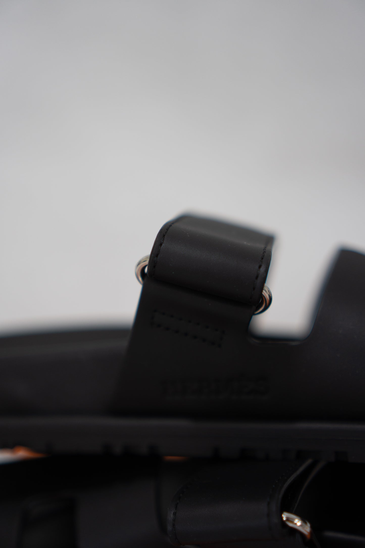 Chypre Sandal – Black Calfskin Leather with Black Molded Sole