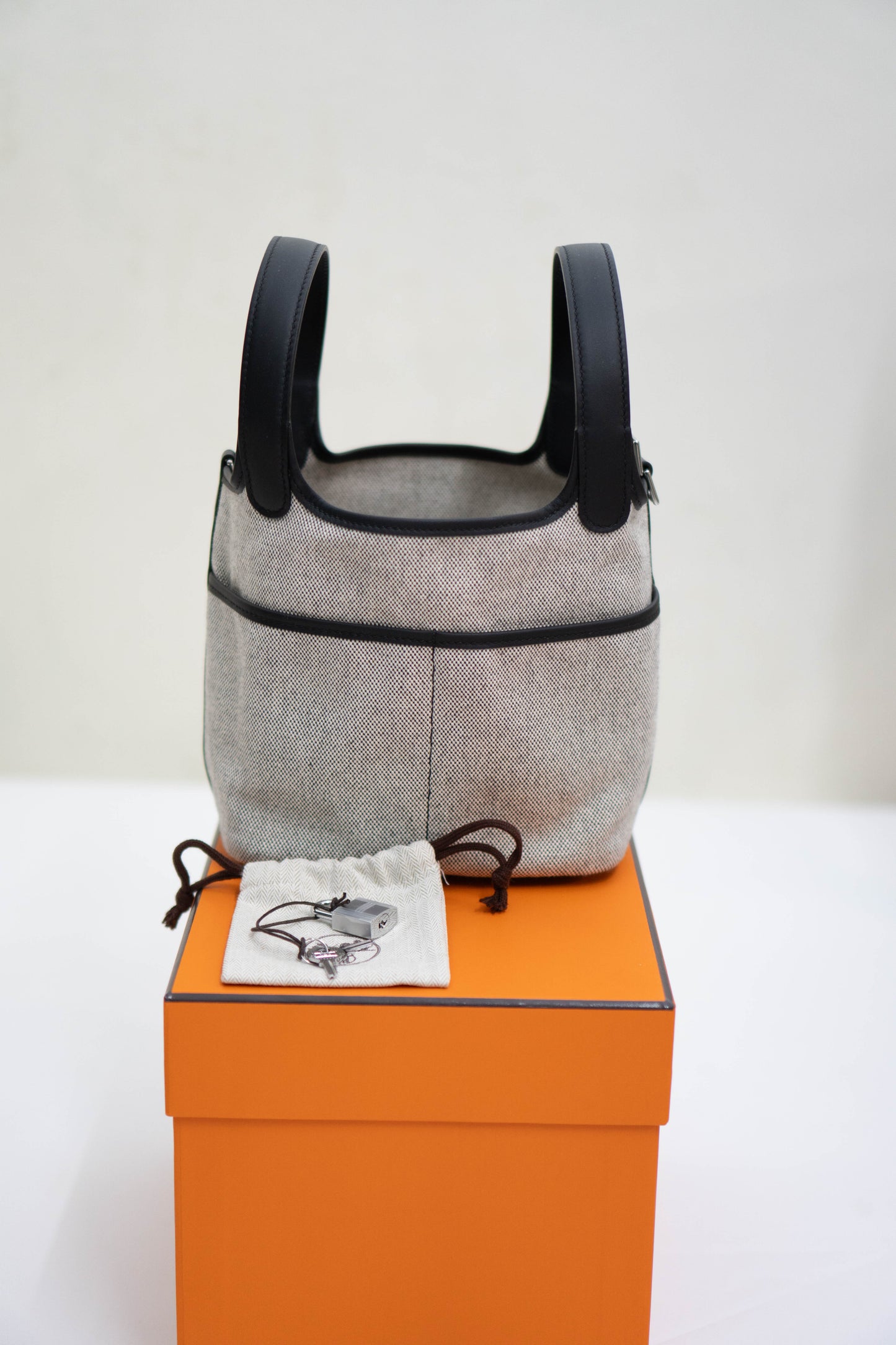 Pico 18 Lock Cargo Light Grey